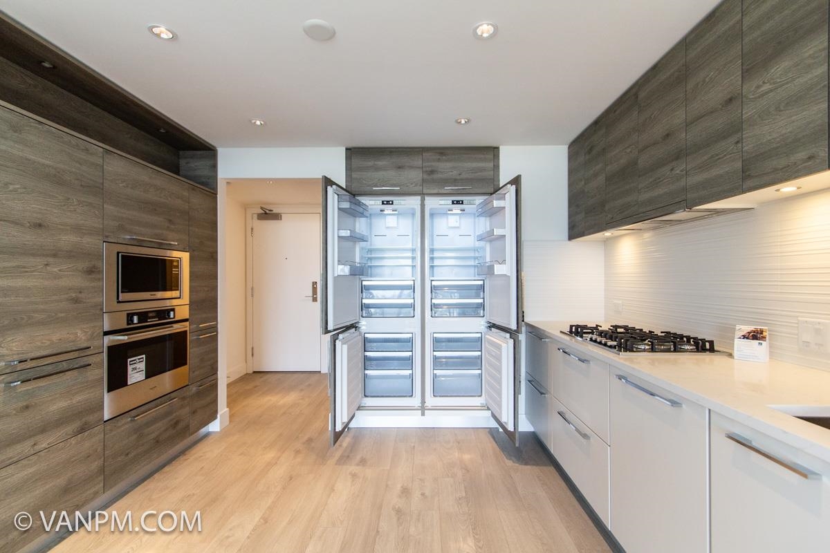 1103 7303 NOBLE LANE, R3053593, BC,