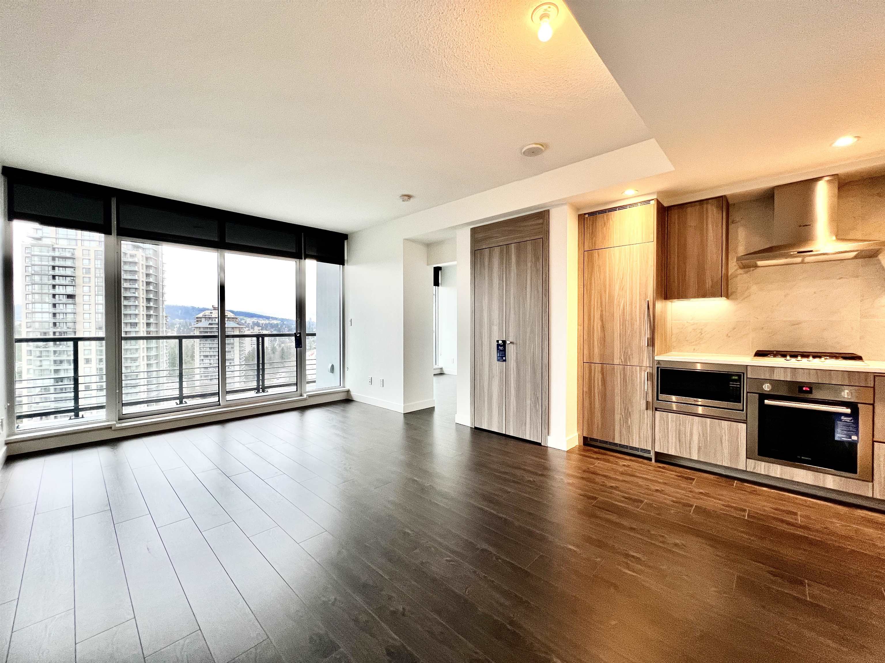 2510 4730 LOUGHEED HIGHWAY, R3053598, BC,