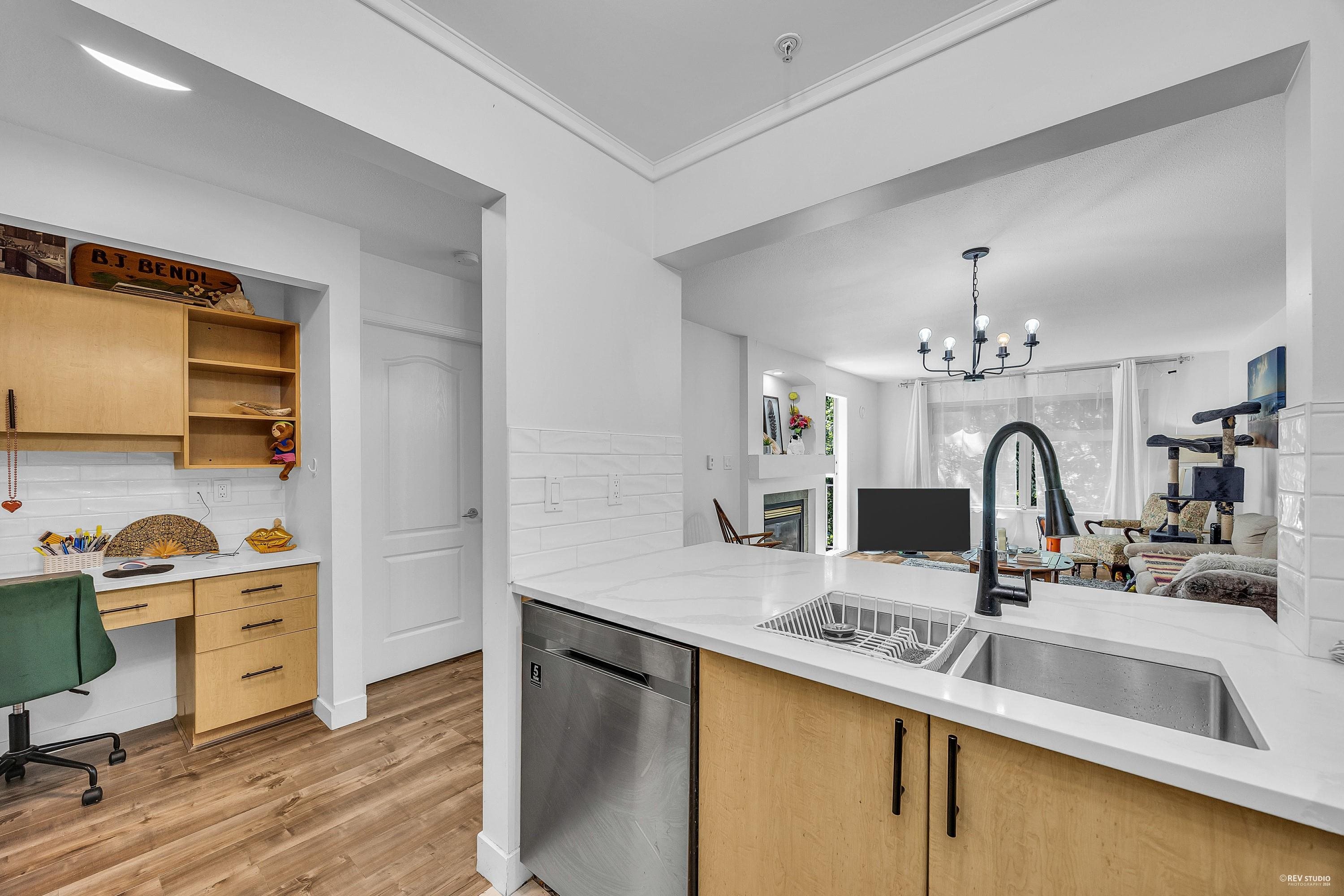 310 15220 GUILDFORD DRIVE, R3053601, BC,