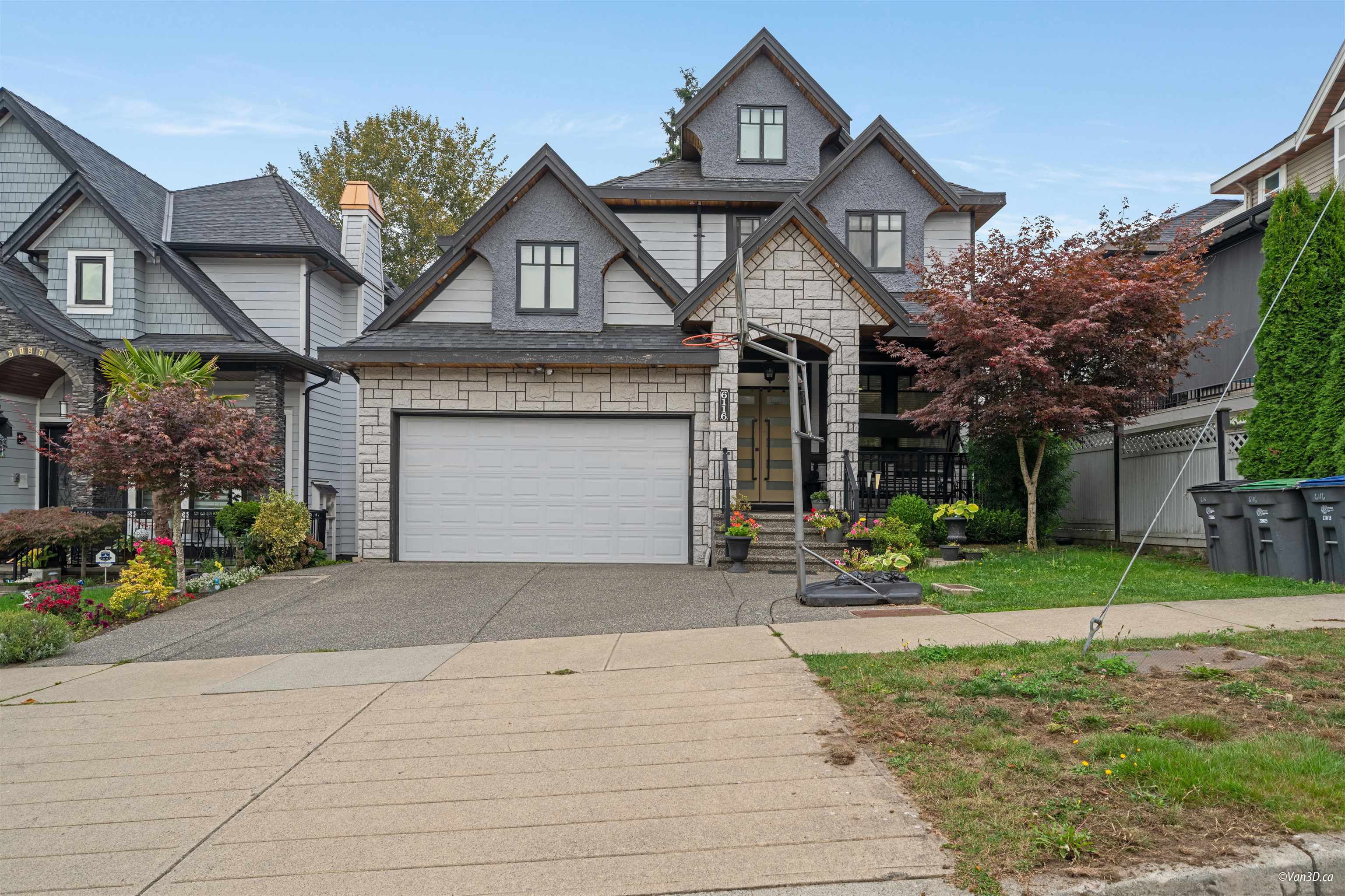 6116 140 STREET, Surrey BC V3X 1C9, R3053711, BC,