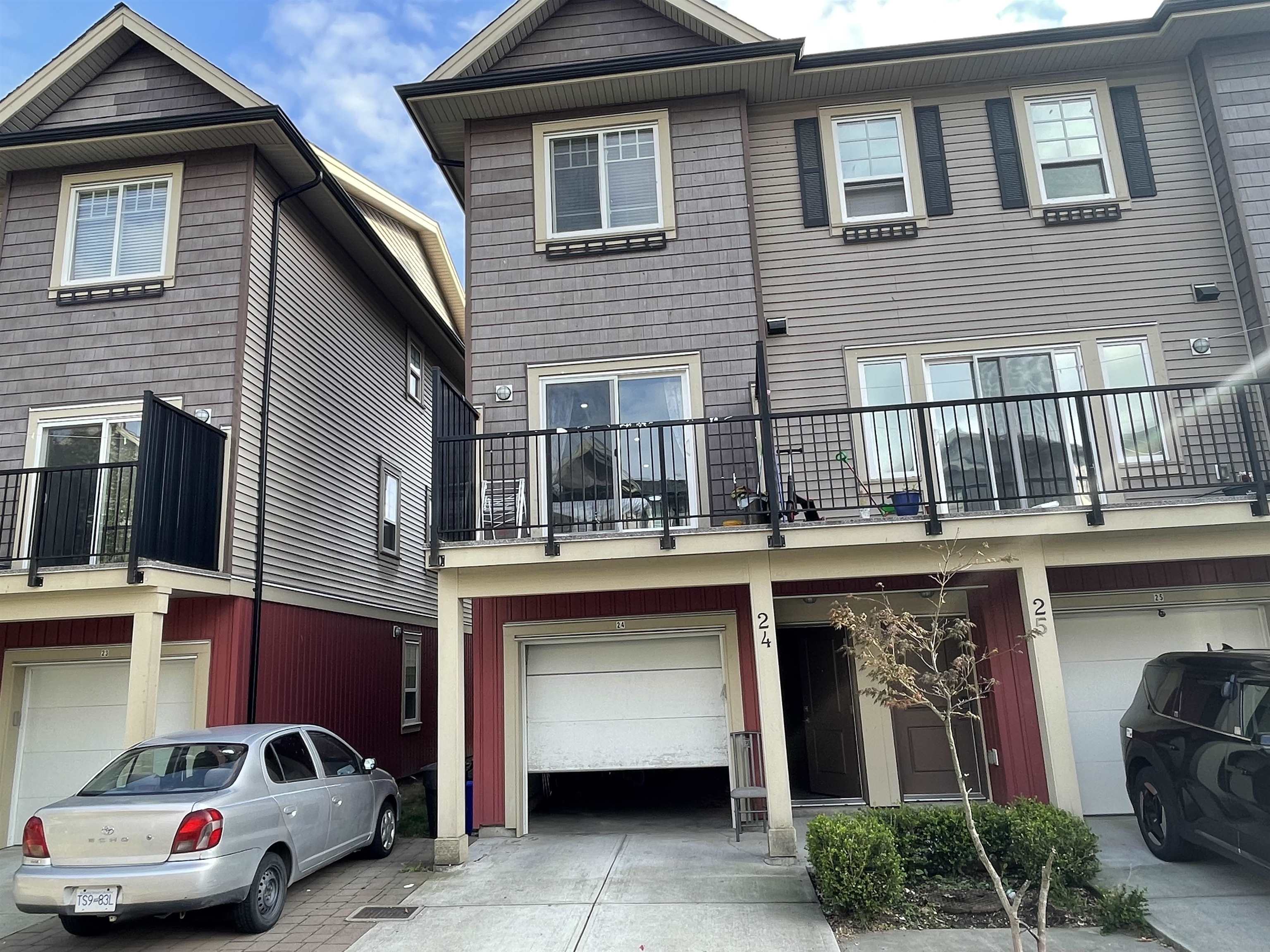 24 2530 JANZEN STREET, R3053757, BC,