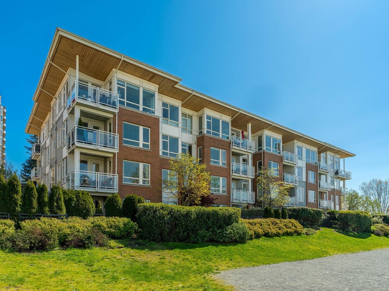 203 717 CHESTERFIELD AVENUE, R3053912, BC,