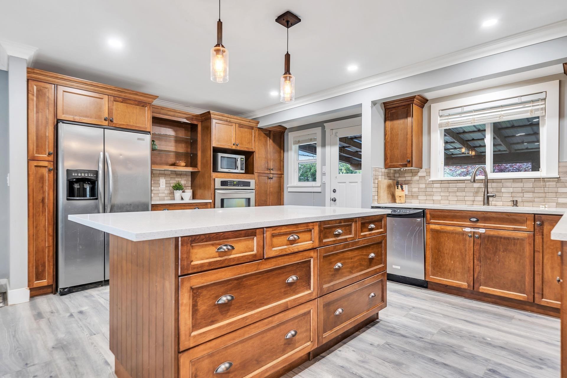 2252 BAKERVIEW STREET, Abbotsford BC V2T 3B4, R3053985, BC,
