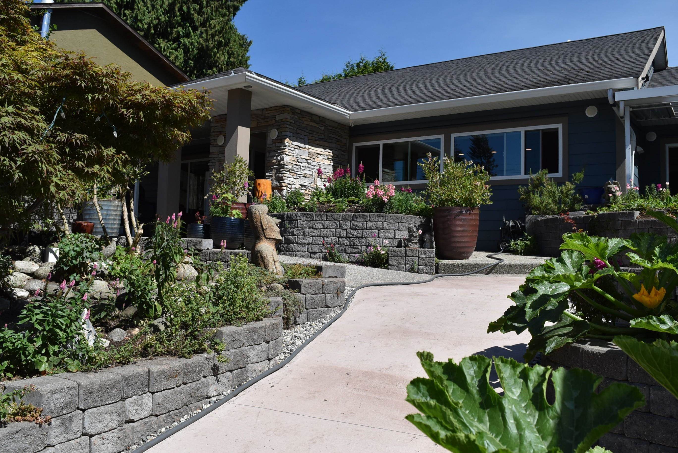 6166 NORWEST BAY ROAD, Sechelt BC V7Z 0M2, R3054100, BC,