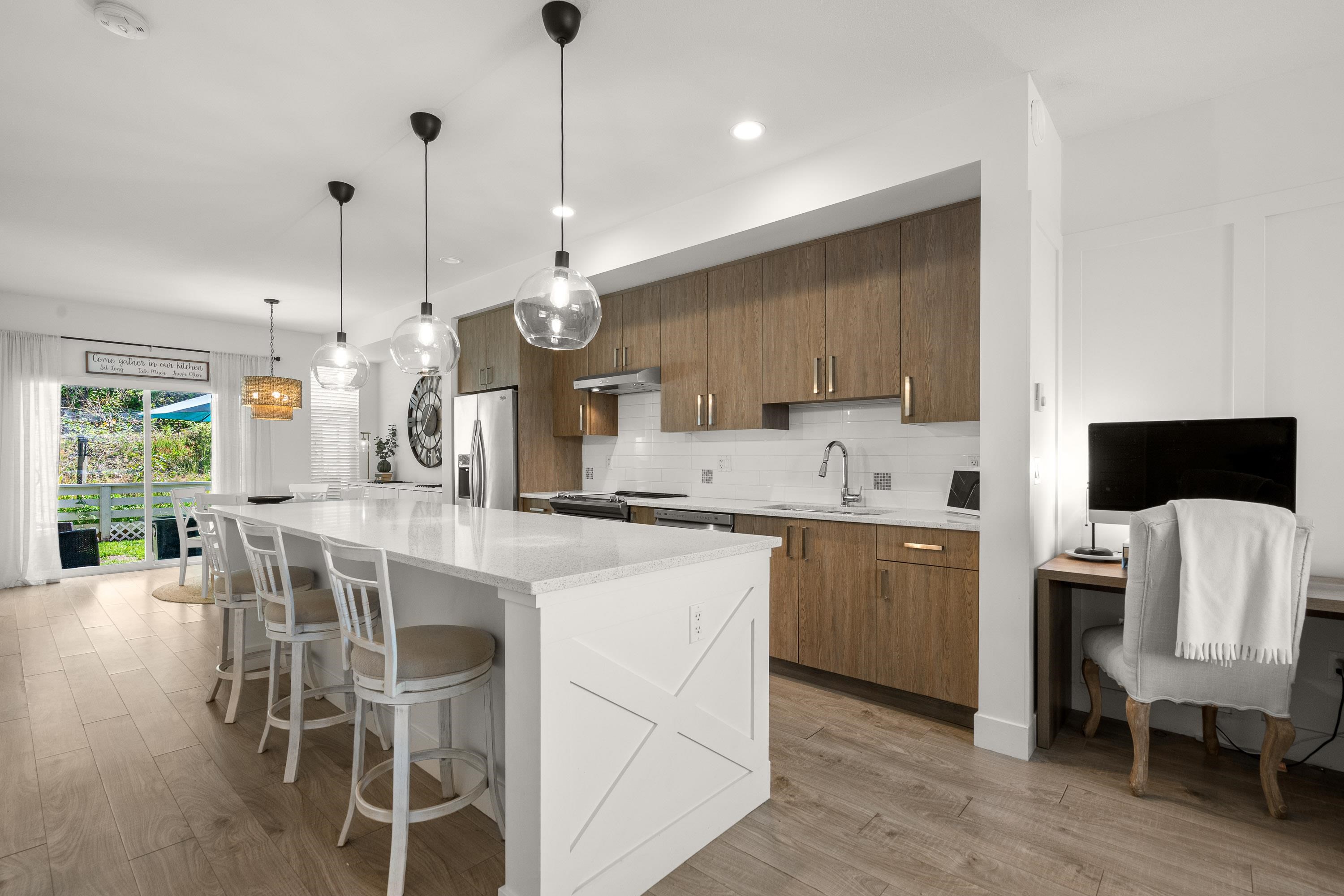 3 34230 ELMWOOD DRIVE, R3054172, BC,