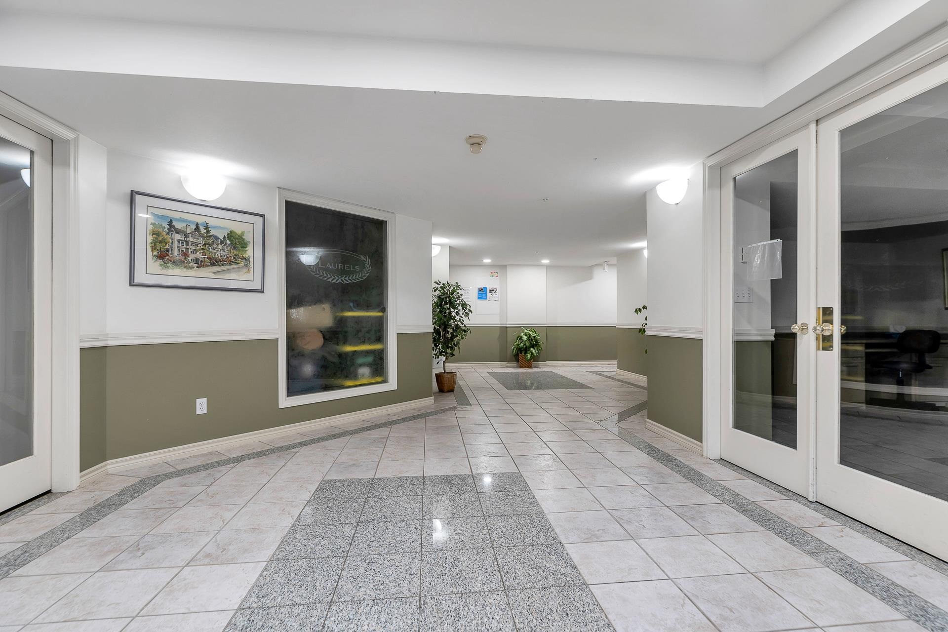 206 1150 LYNN VALLEY ROAD, R3054230, BC,