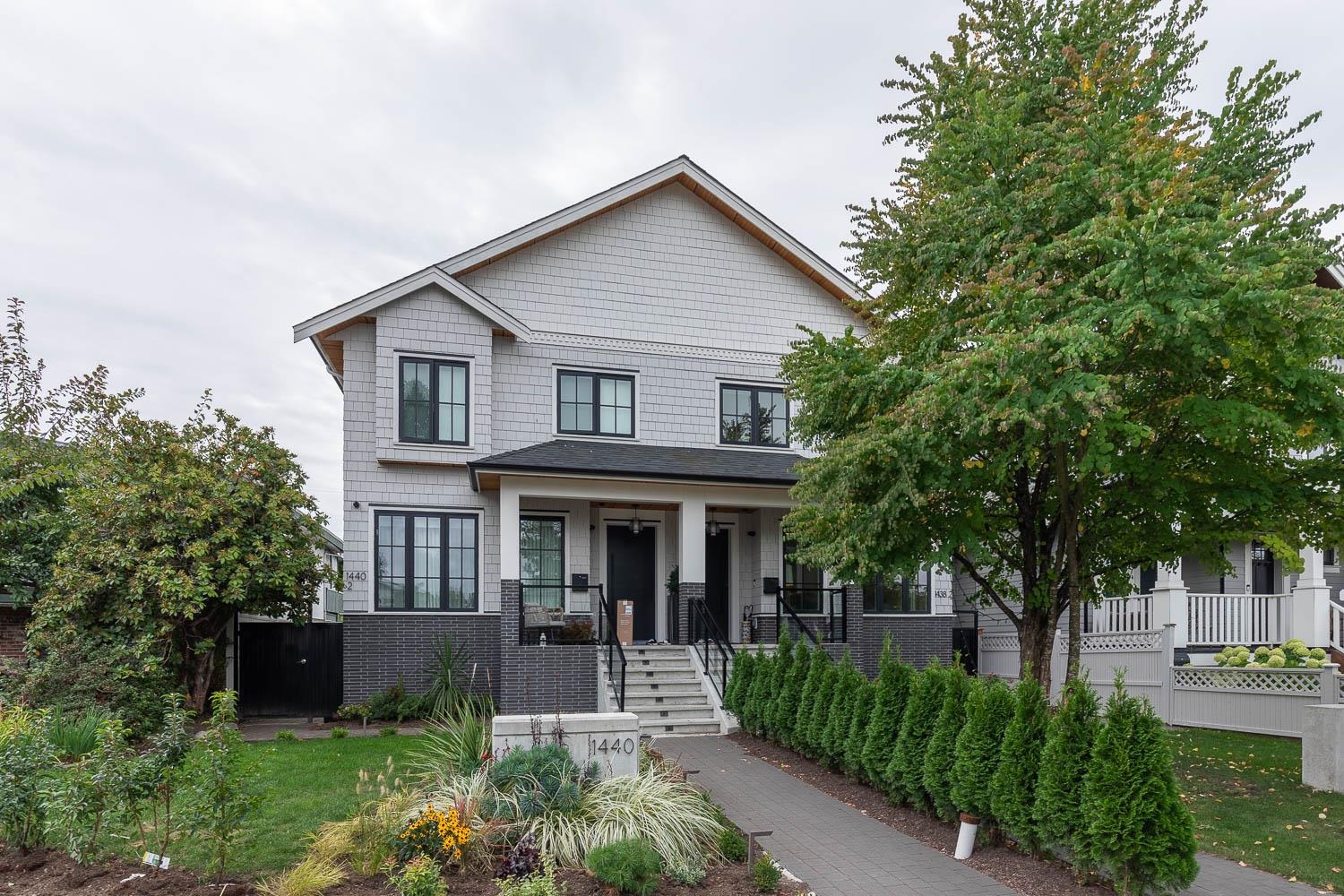 1438 E 17TH AVENUE, Vancouver BC V5N 2G8, R3054252, BC,