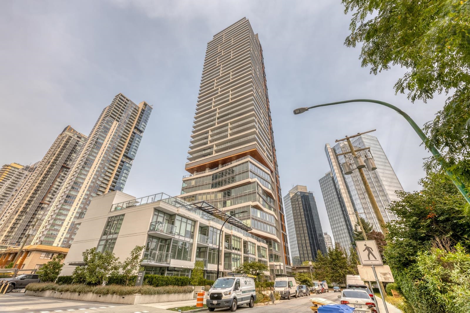 1402 6511 SUSSEX AVENUE, R3054332, BC,