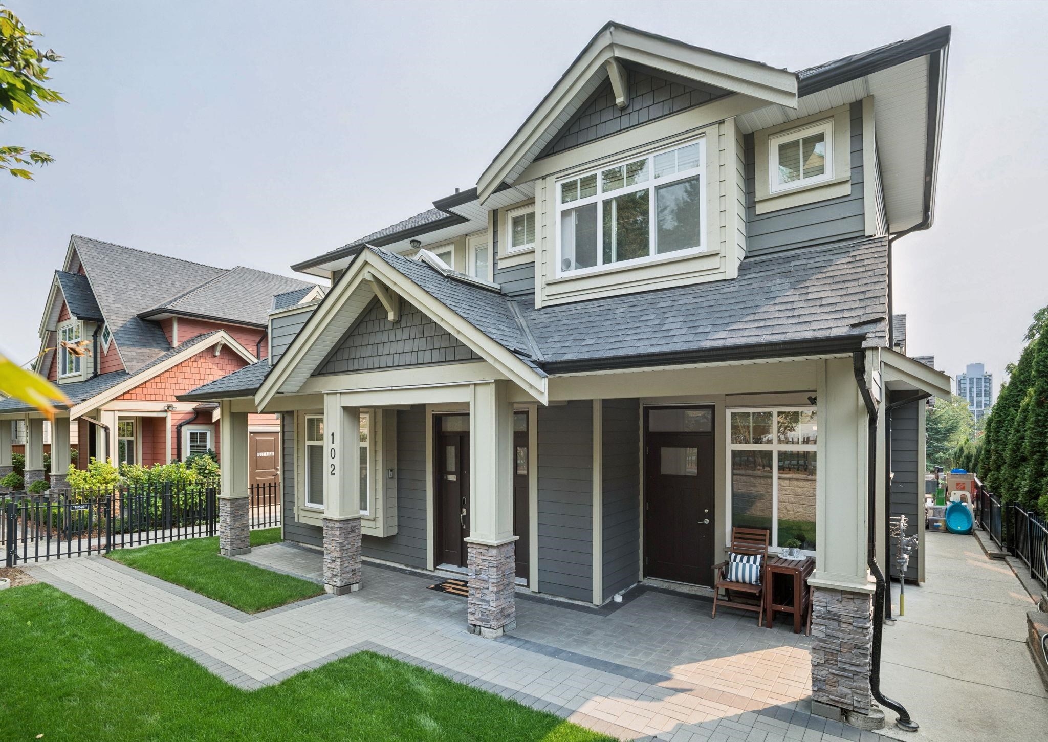 102 910 DELESTRE AVENUE, R3054382, BC,