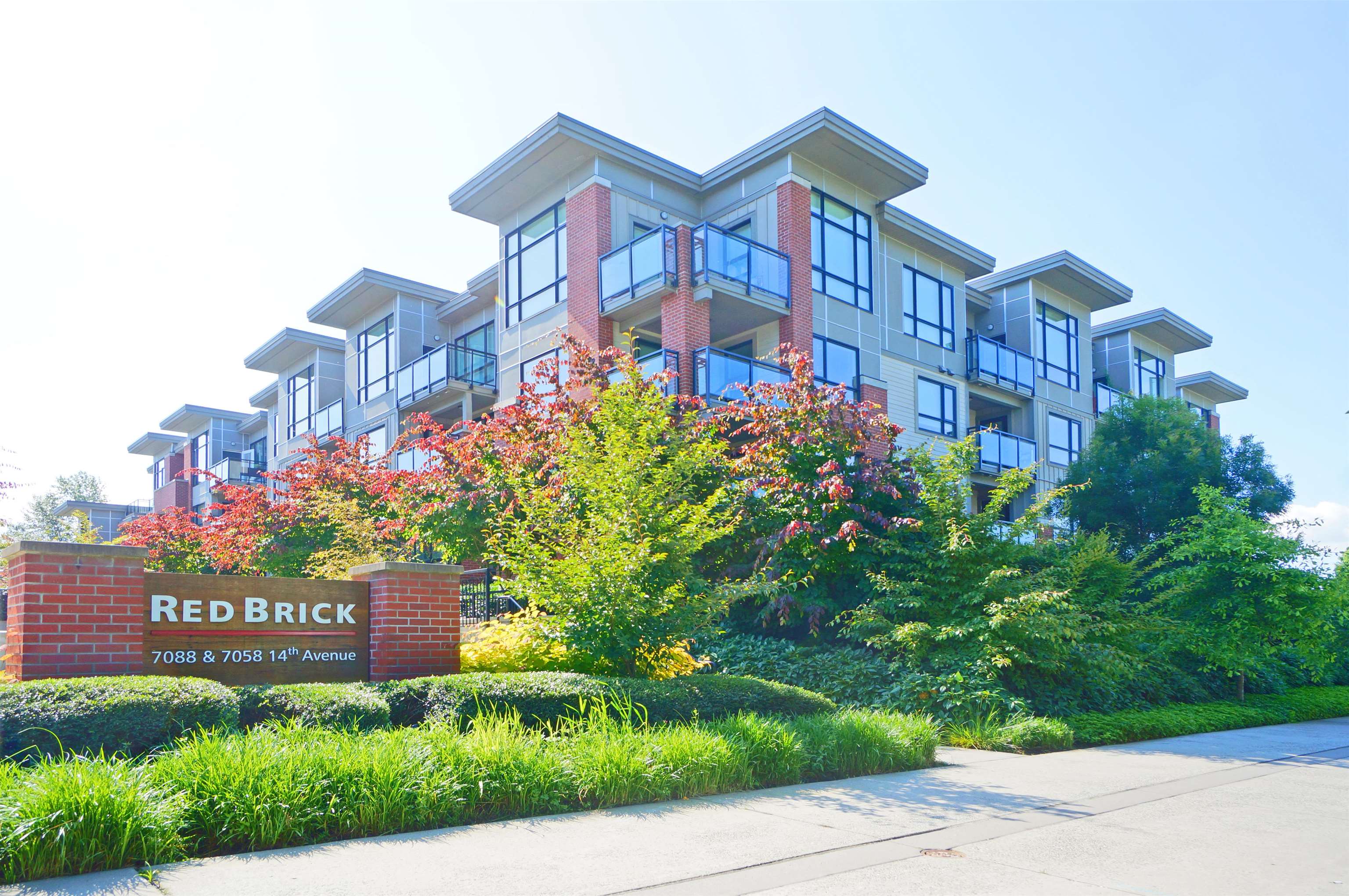 104 7088 14TH AVENUE, R3054386, BC,