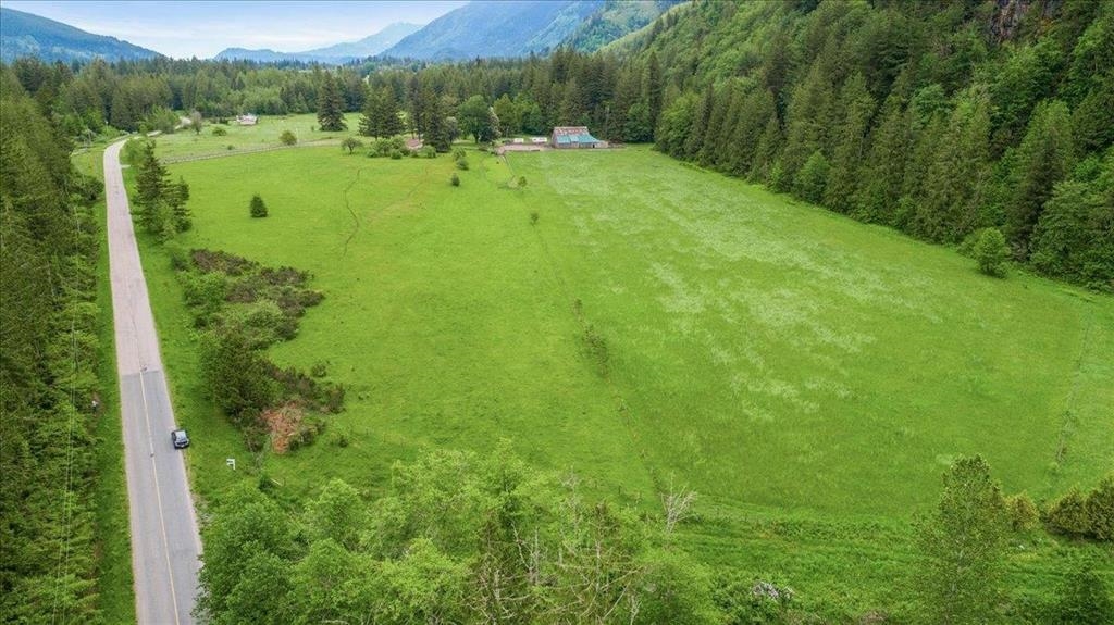 238 MAPLE FALLS ROAD, Cultus Lake BC V2R 4X6, R3054511, BC,