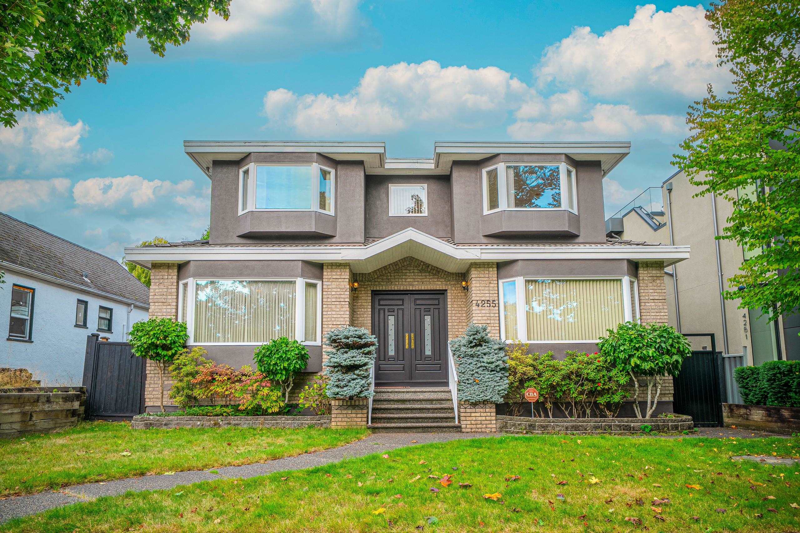 4255 W 15TH AVENUE, Vancouver BC V6R 3A7, R3054537, BC,