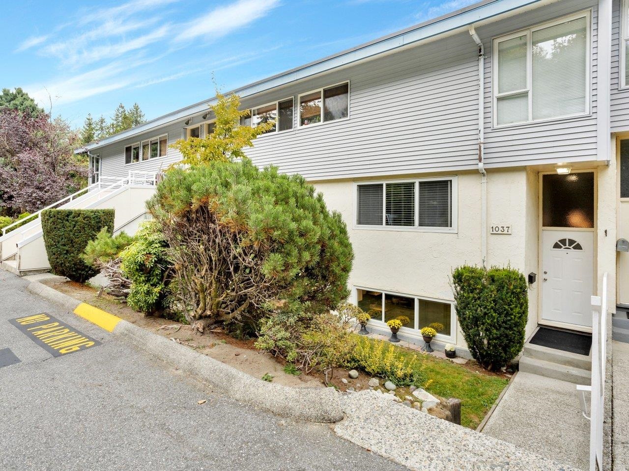 1037 CECILE DRIVE, Port Moody BC V3H 1M5, R3054543, BC,