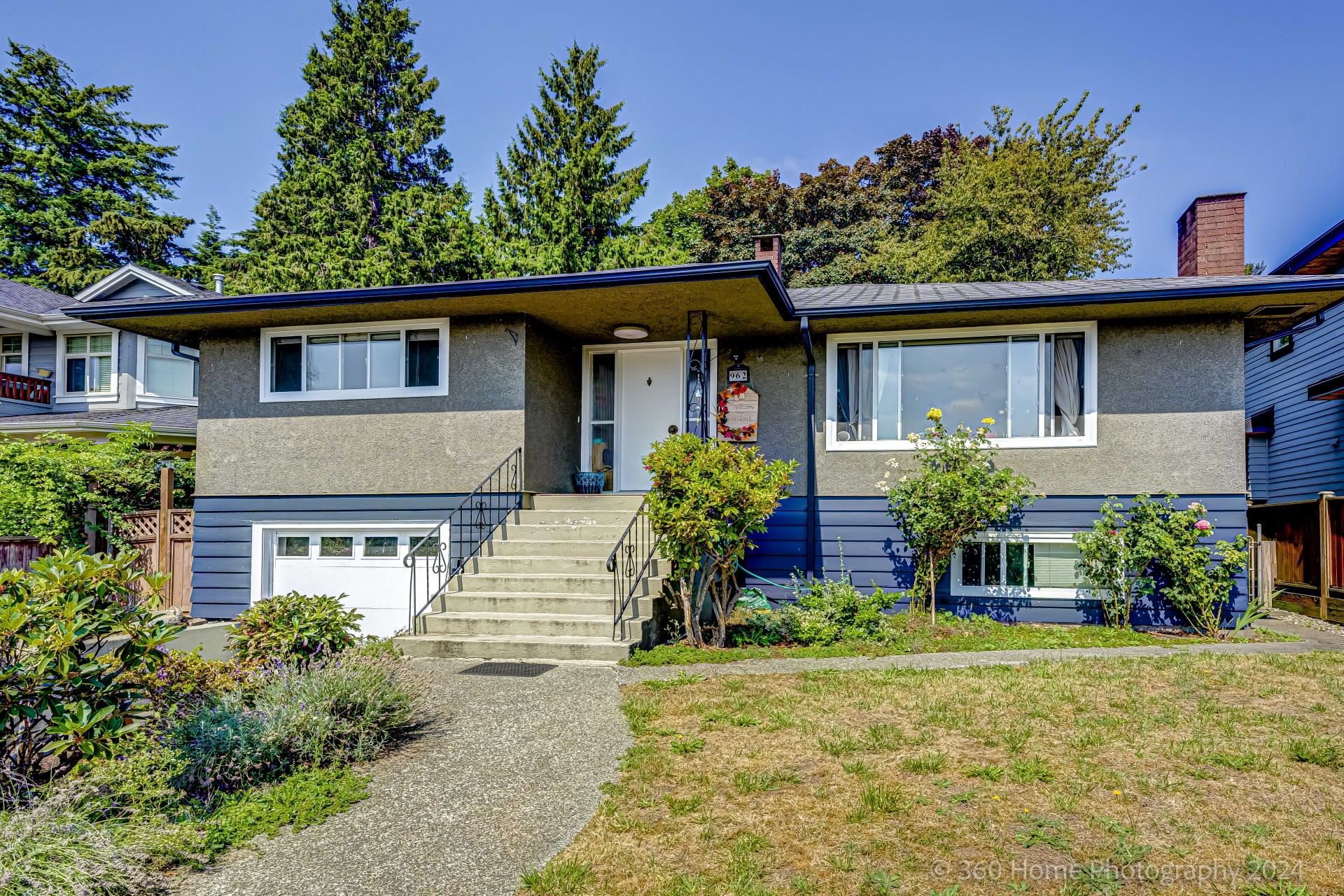 962 WHITCHURCH STREET, North Vancouver BC V7L 2A6, R3054558, BC,