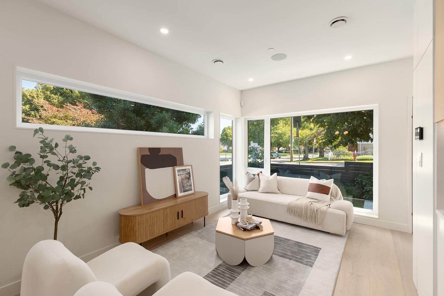 5403 WALES STREET, Vancouver BC V5R 3M9, R3054583, BC,
