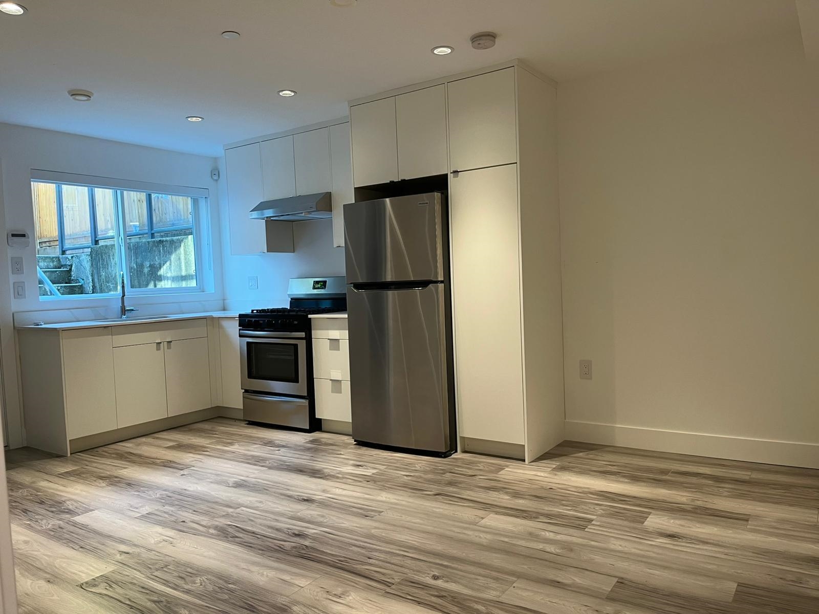 BSMT 3533 TANNER STREET, R3054598, BC,