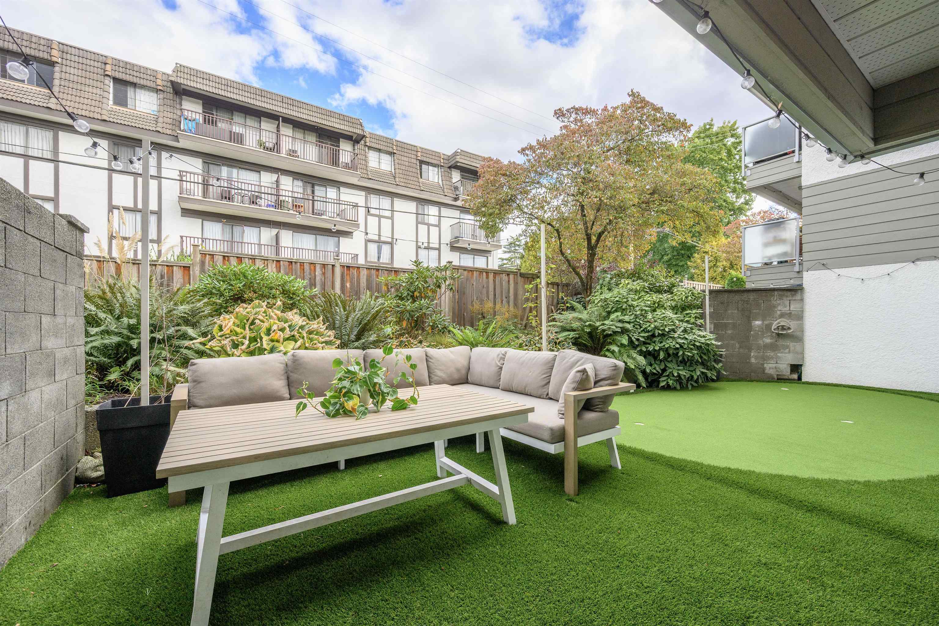 105 308 2ND STREET, R3054610, BC,