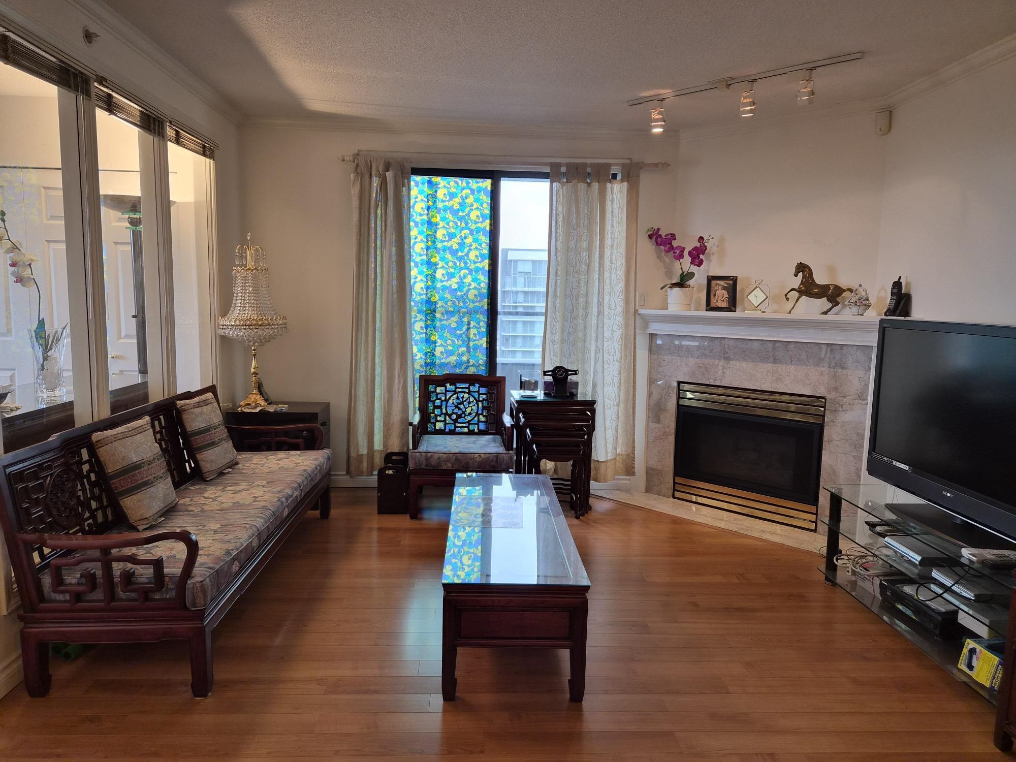 1506 6611 COONEY ROAD, R3054641, BC,