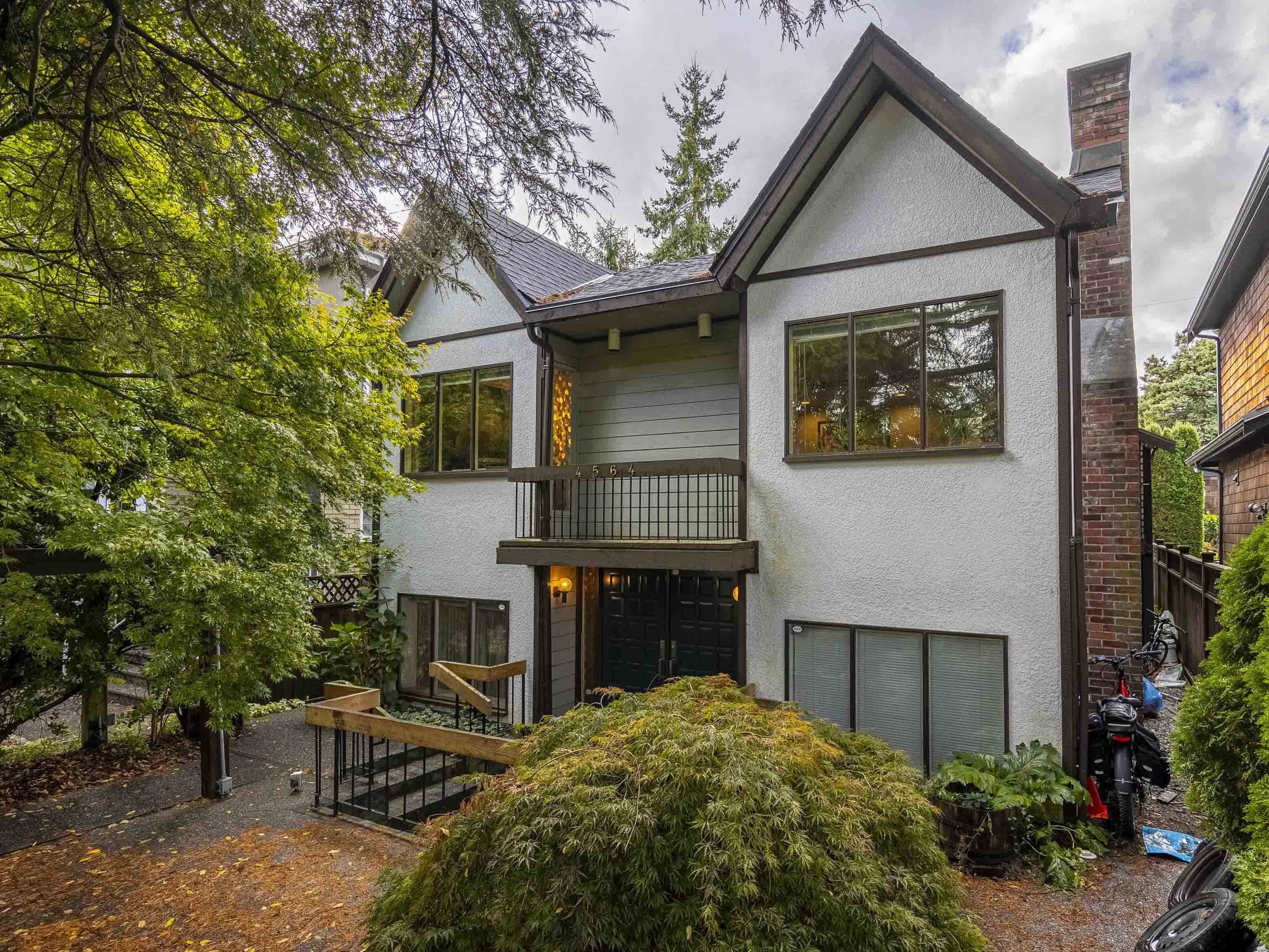 4564 W 11TH AVENUE, Vancouver BC V6R 2M4, R3054667, BC,