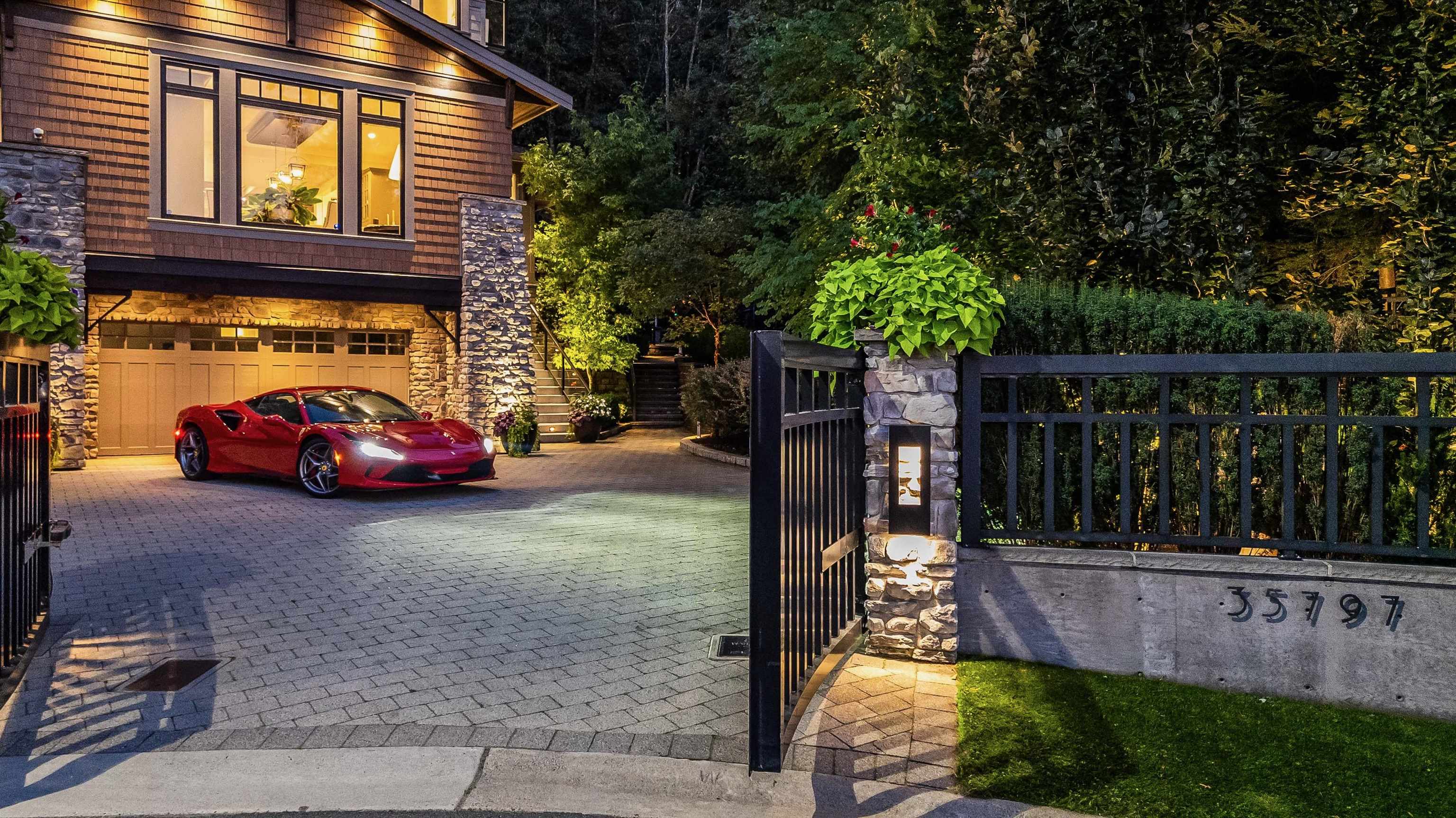 35797 LEDGEVIEW DRIVE, Abbotsford BC V3G 2Z2, R3054674, BC,