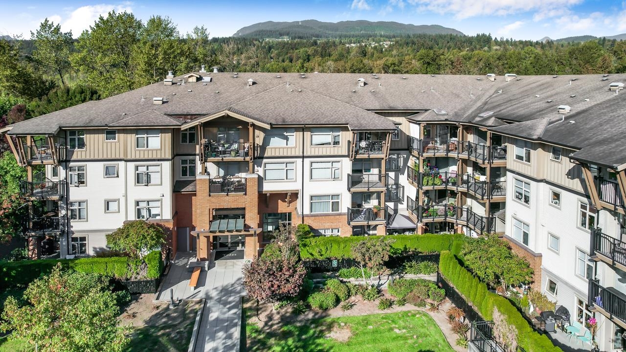 302 300 KLAHANIE DRIVE, R3054807, BC,