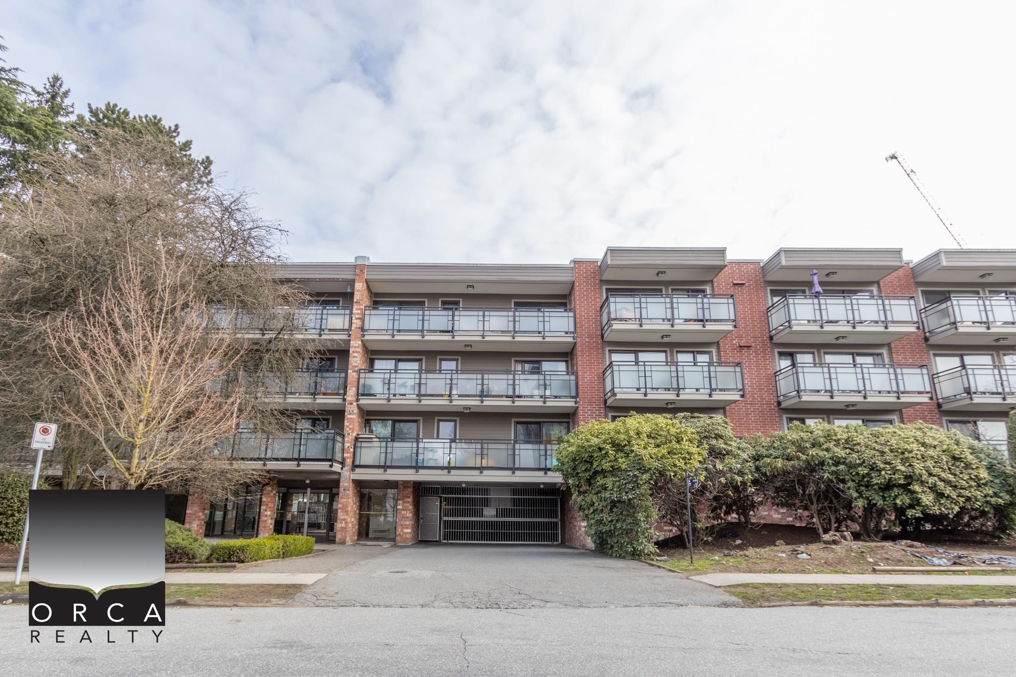 302 360 2ND ST E STREET, R3054892, BC,