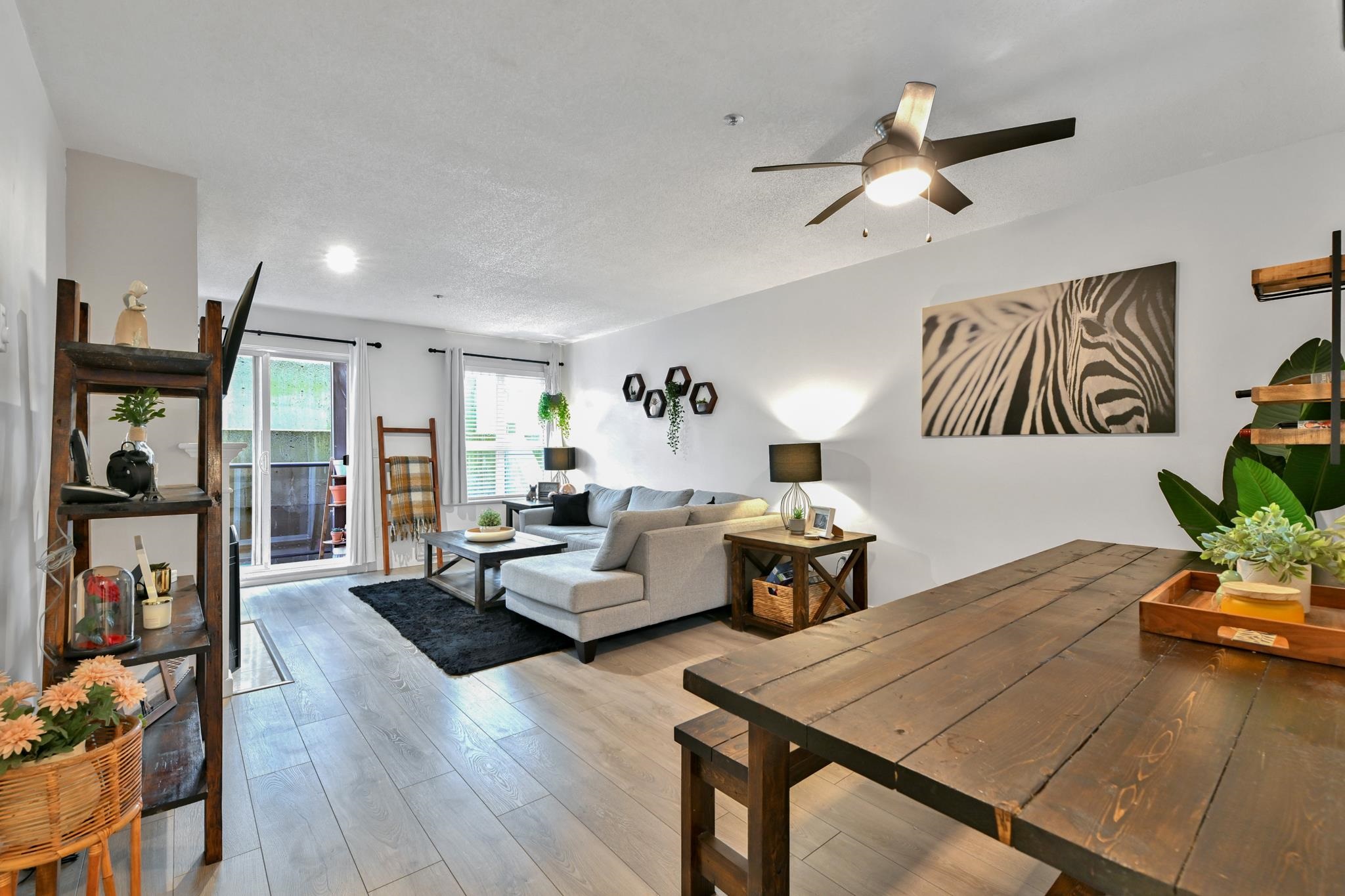 203 33165 2 AVENUE, R3054897, BC,