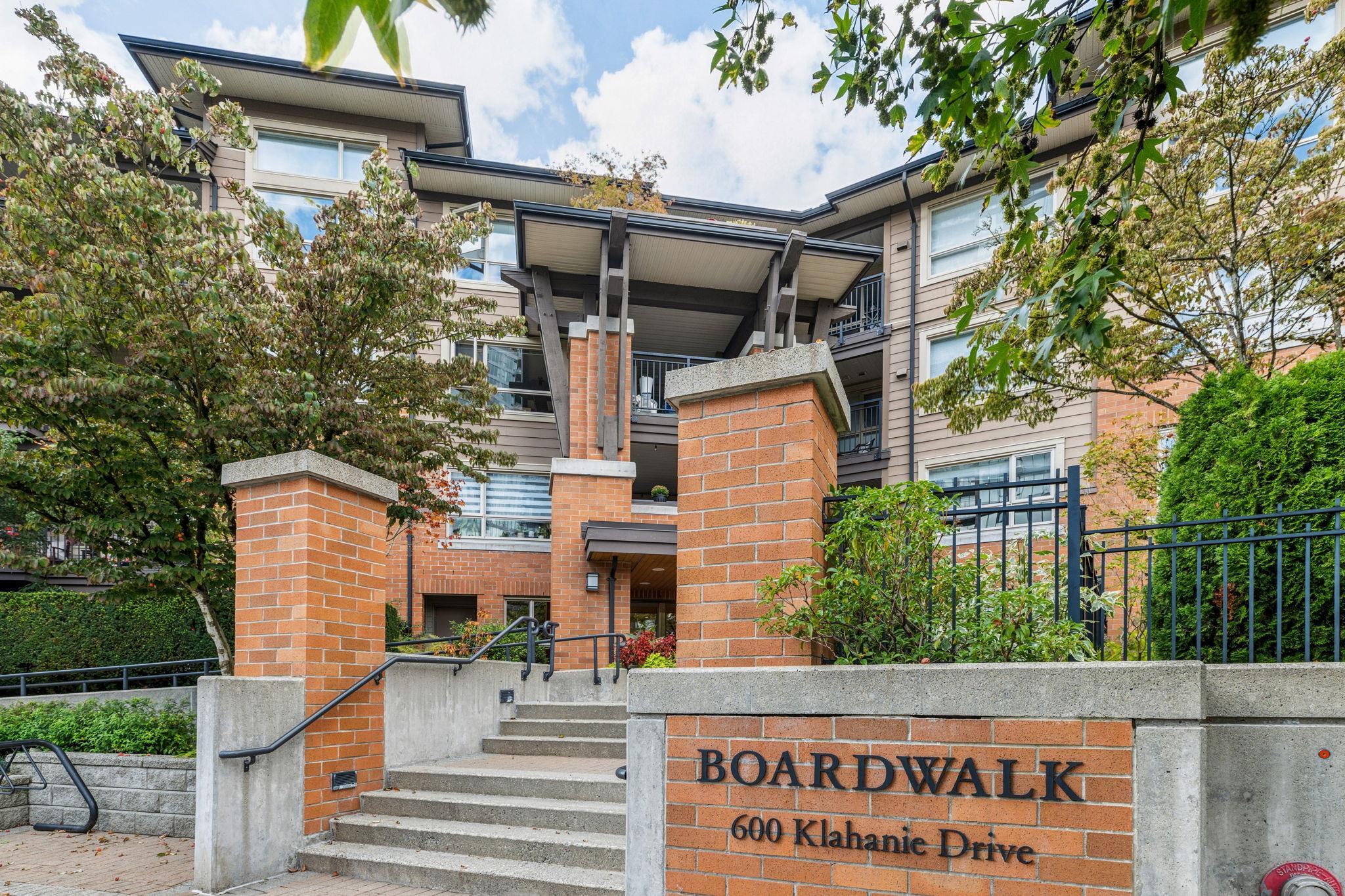 212 600 KLAHANIE DRIVE, R3054901, BC,