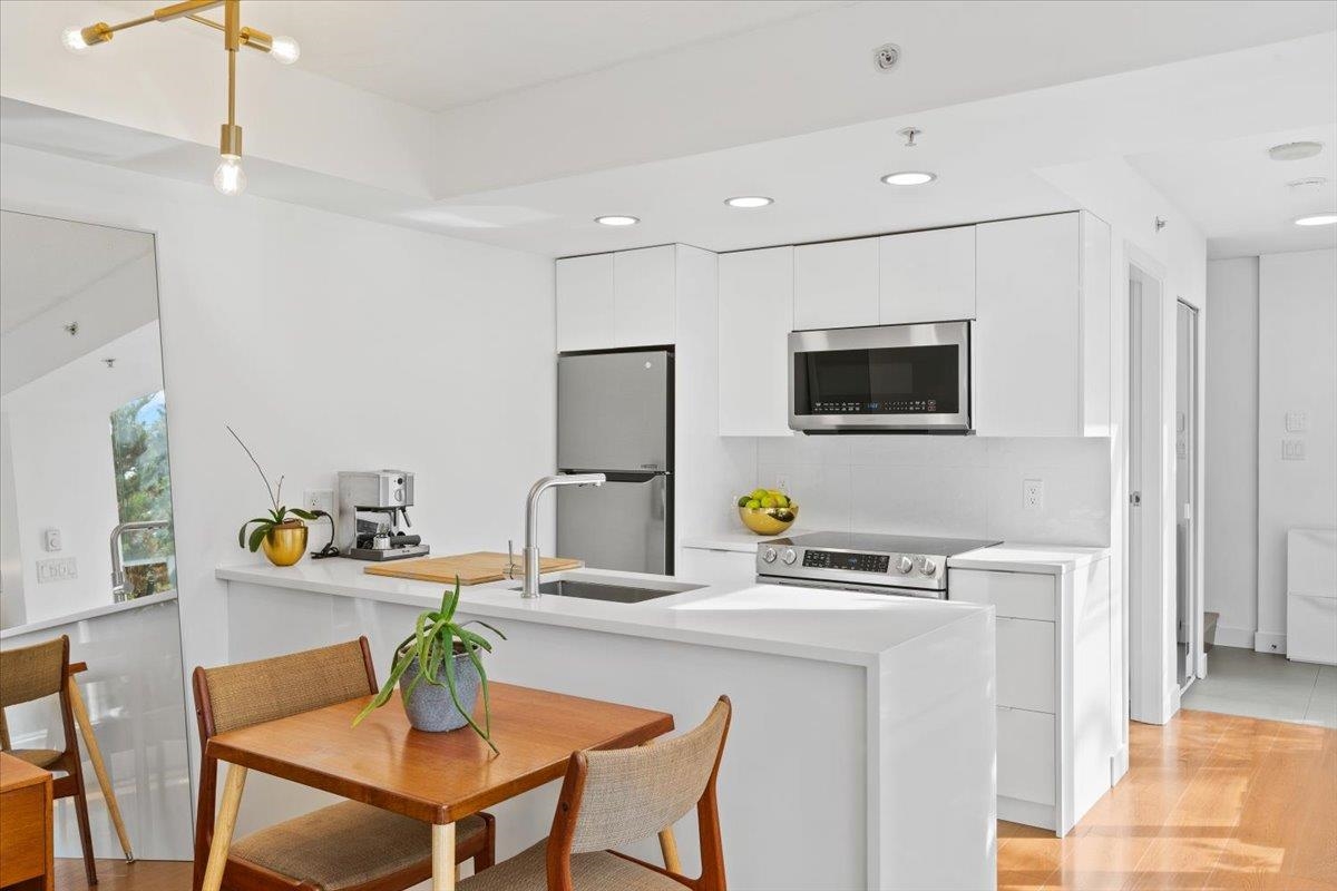 37 KEEFER PLACE, Vancouver BC V6B 1P8, R3054911, BC,