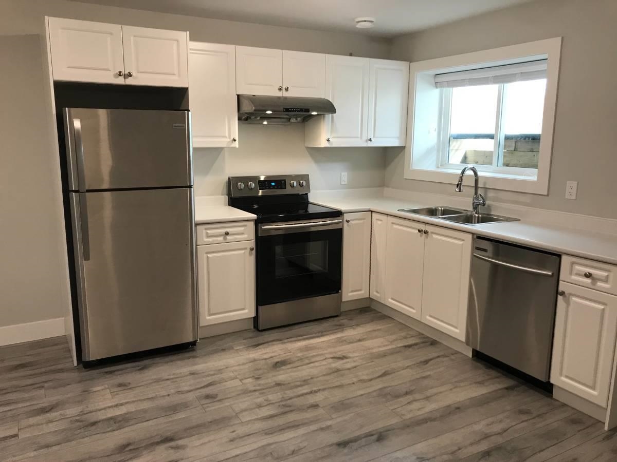 Suite 24292 101A AVE, R3054988, BC,