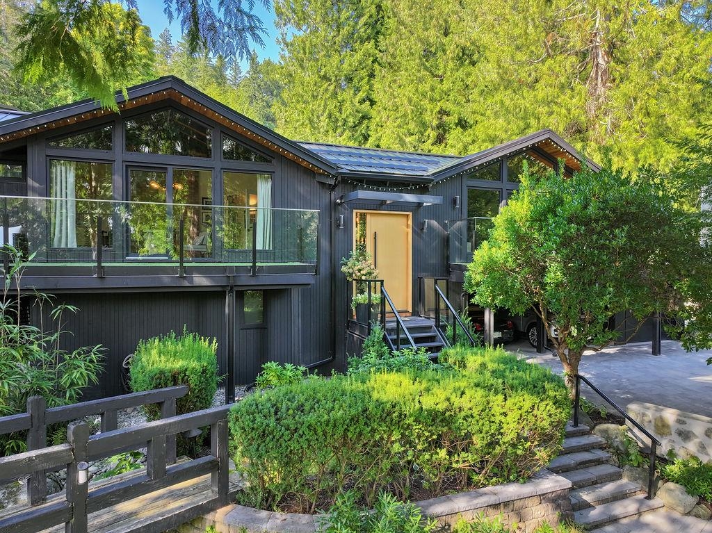 4645 CAULFEILD DRIVE, West Vancouver BC V7W 1E9, R3054996, BC,