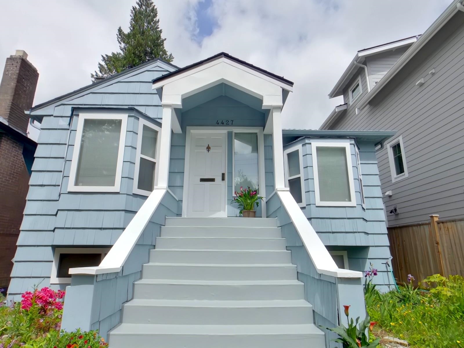 4427 W 16TH AVENUE, Vancouver BC V6R 3E7, R3054999, BC,