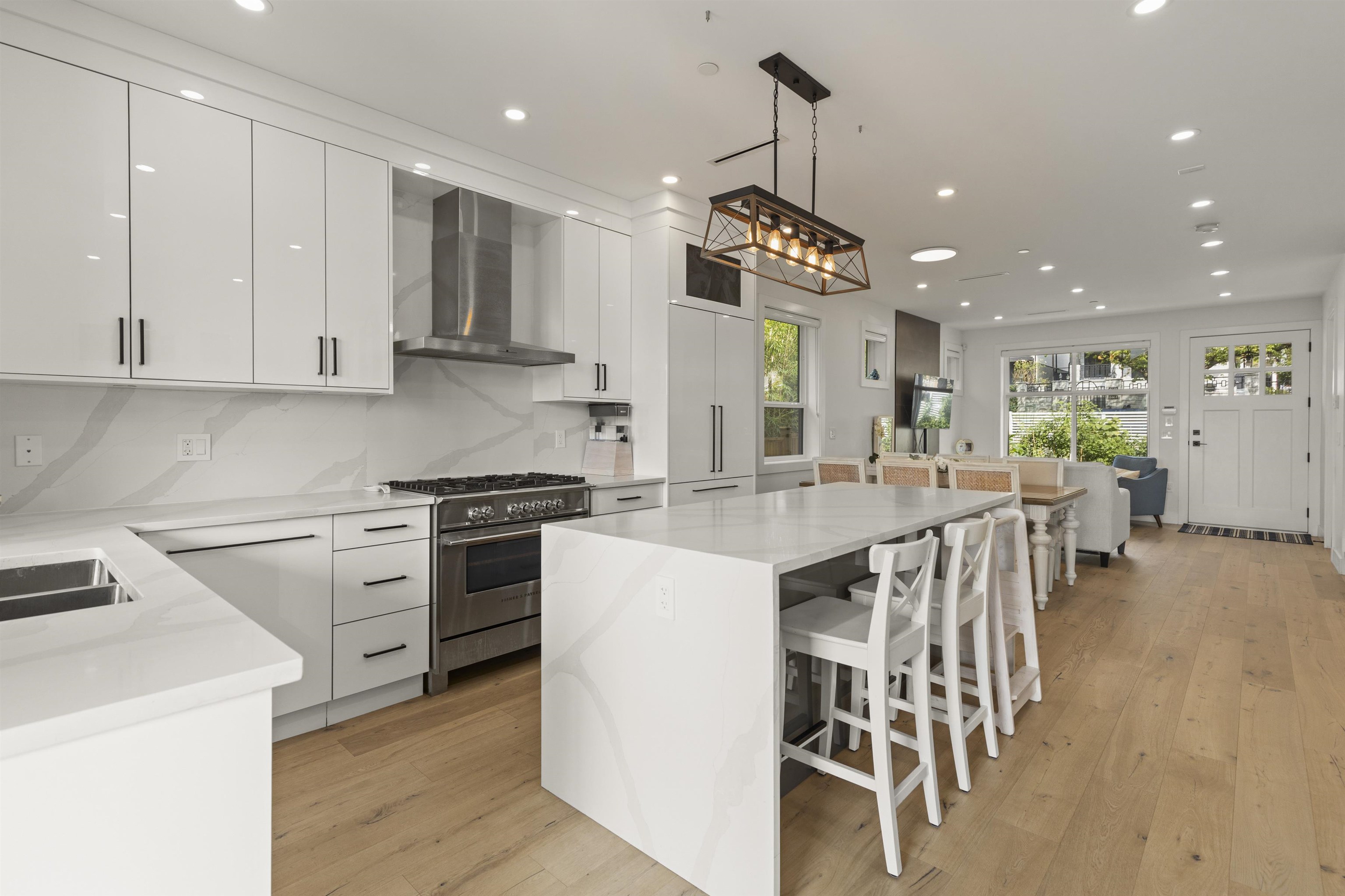 2666 E 6TH AVENUE, Vancouver BC V5M 1R3, R3055106, BC,