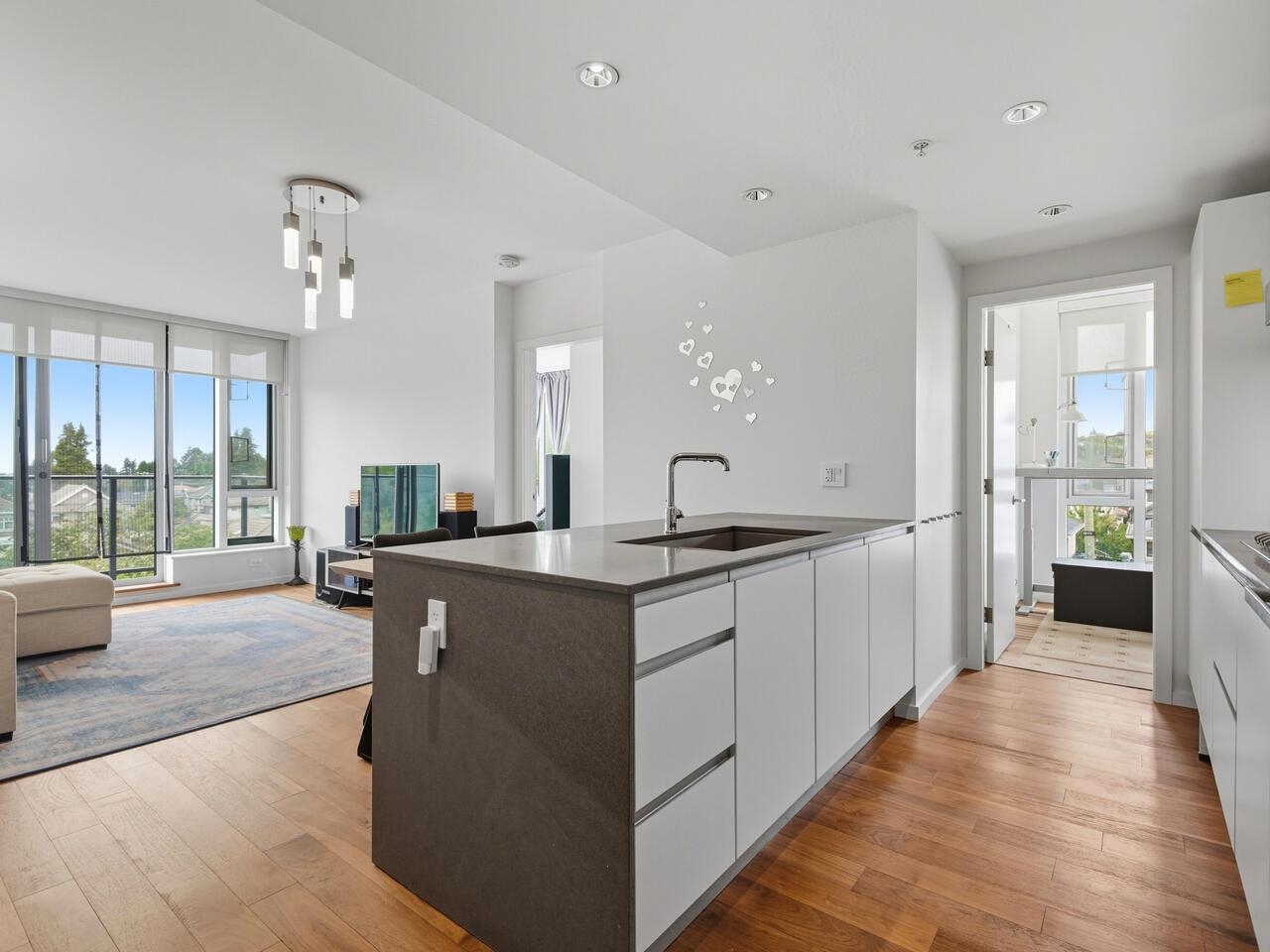 702 8488 CORNISH STREET, R3055117, BC,
