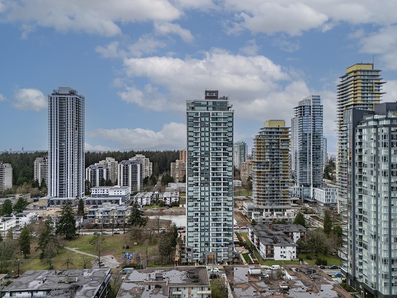 2703 6463 SILVER AVENUE, R3055190, BC,