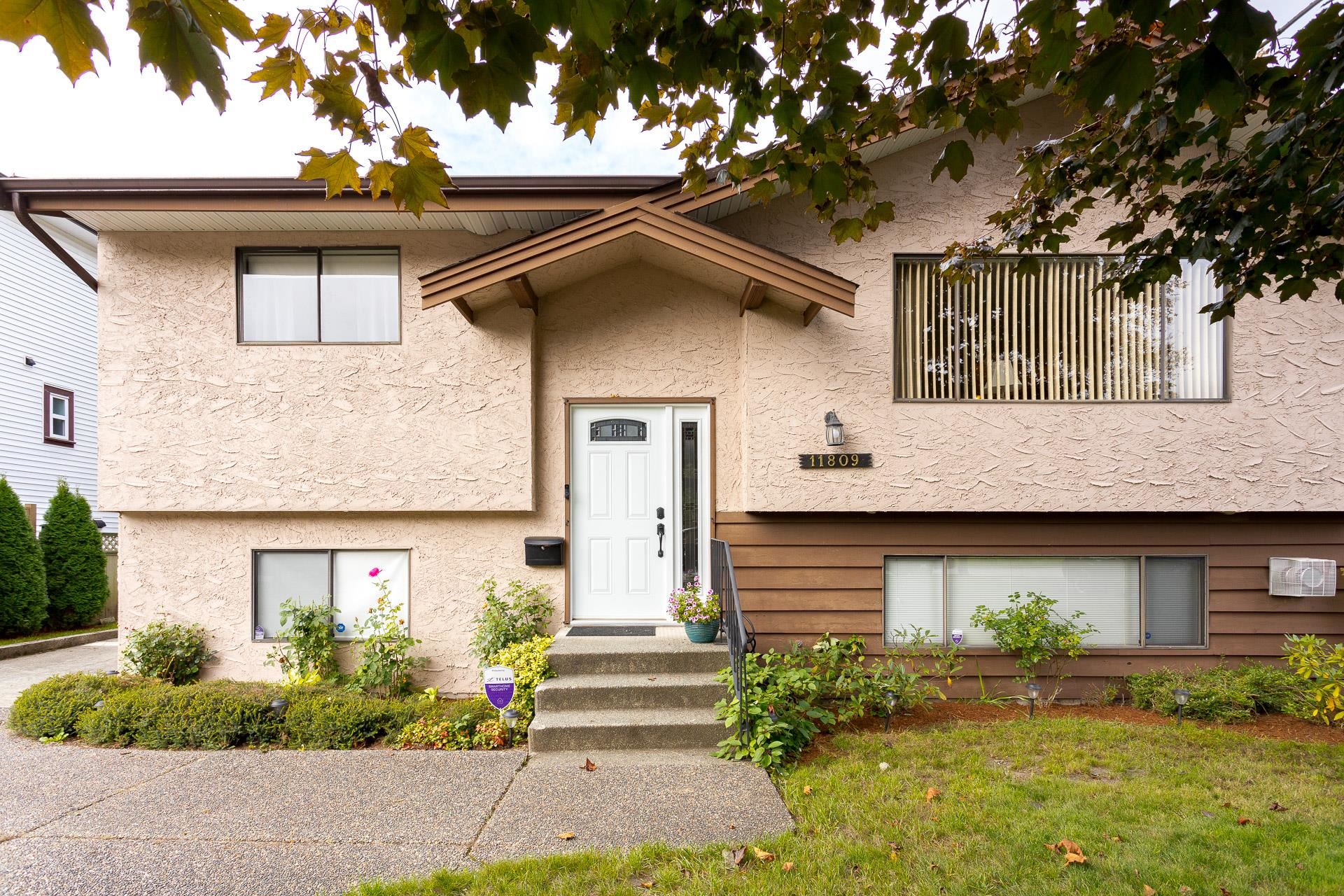 11809 230 STREET, Maple Ridge BC V2X 6R3, R3055218, BC,