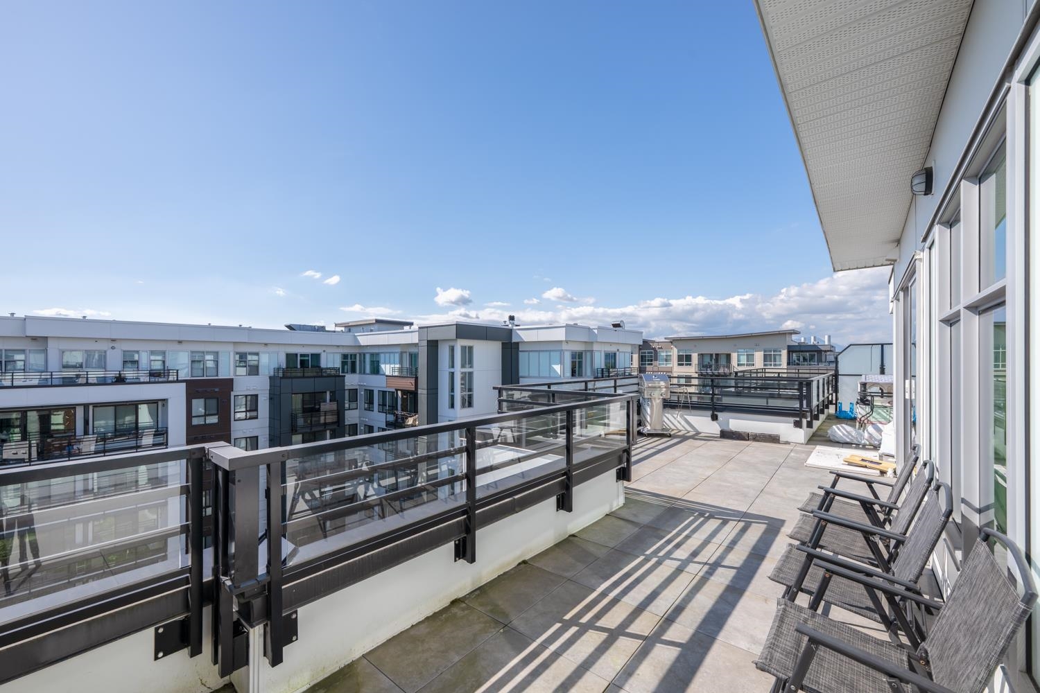 B605 20838 78B AVENUE, R3055282, BC,