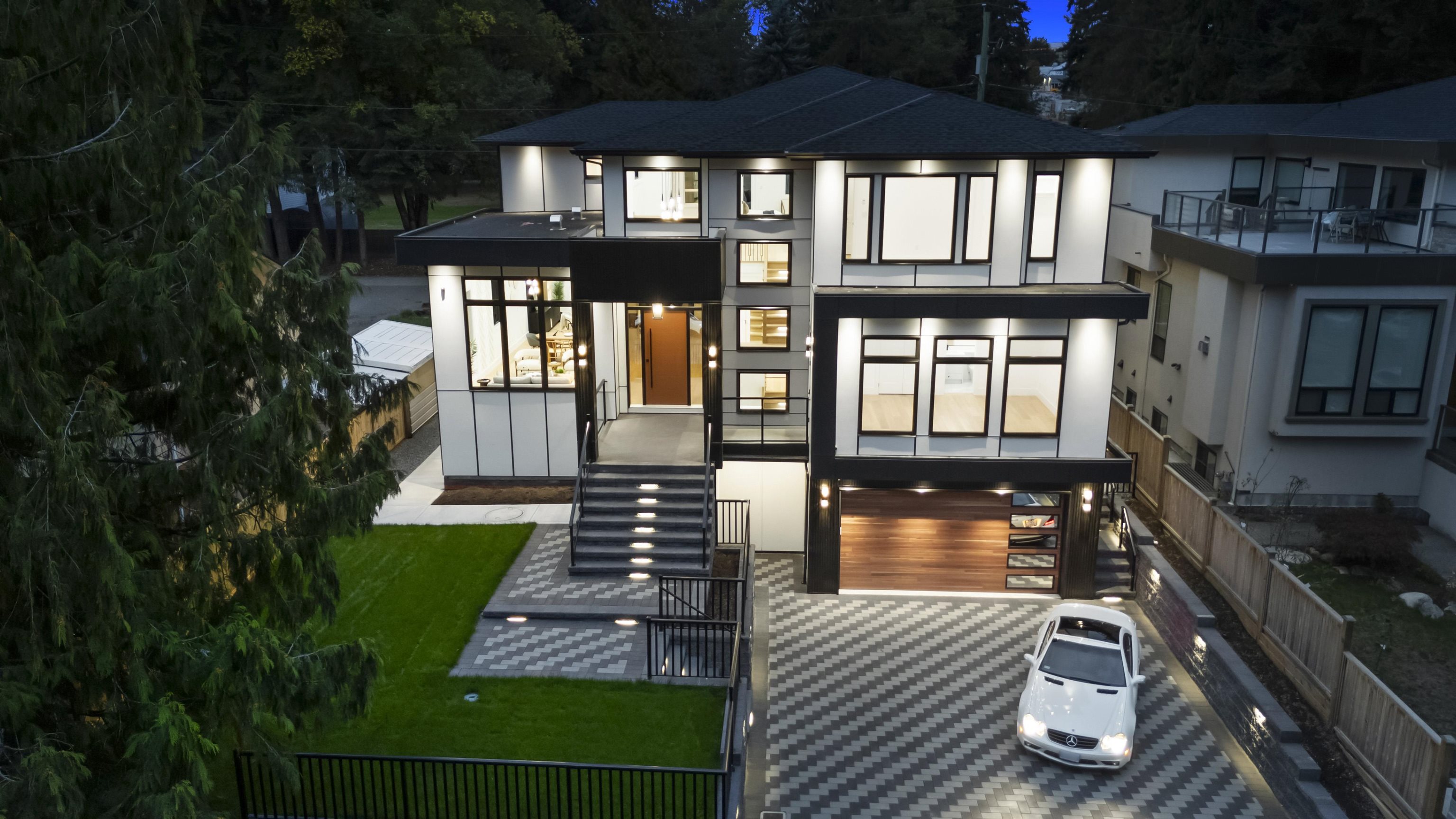 15420 27A AVENUE, Surrey BC V4P 1E9, R3055293, BC,