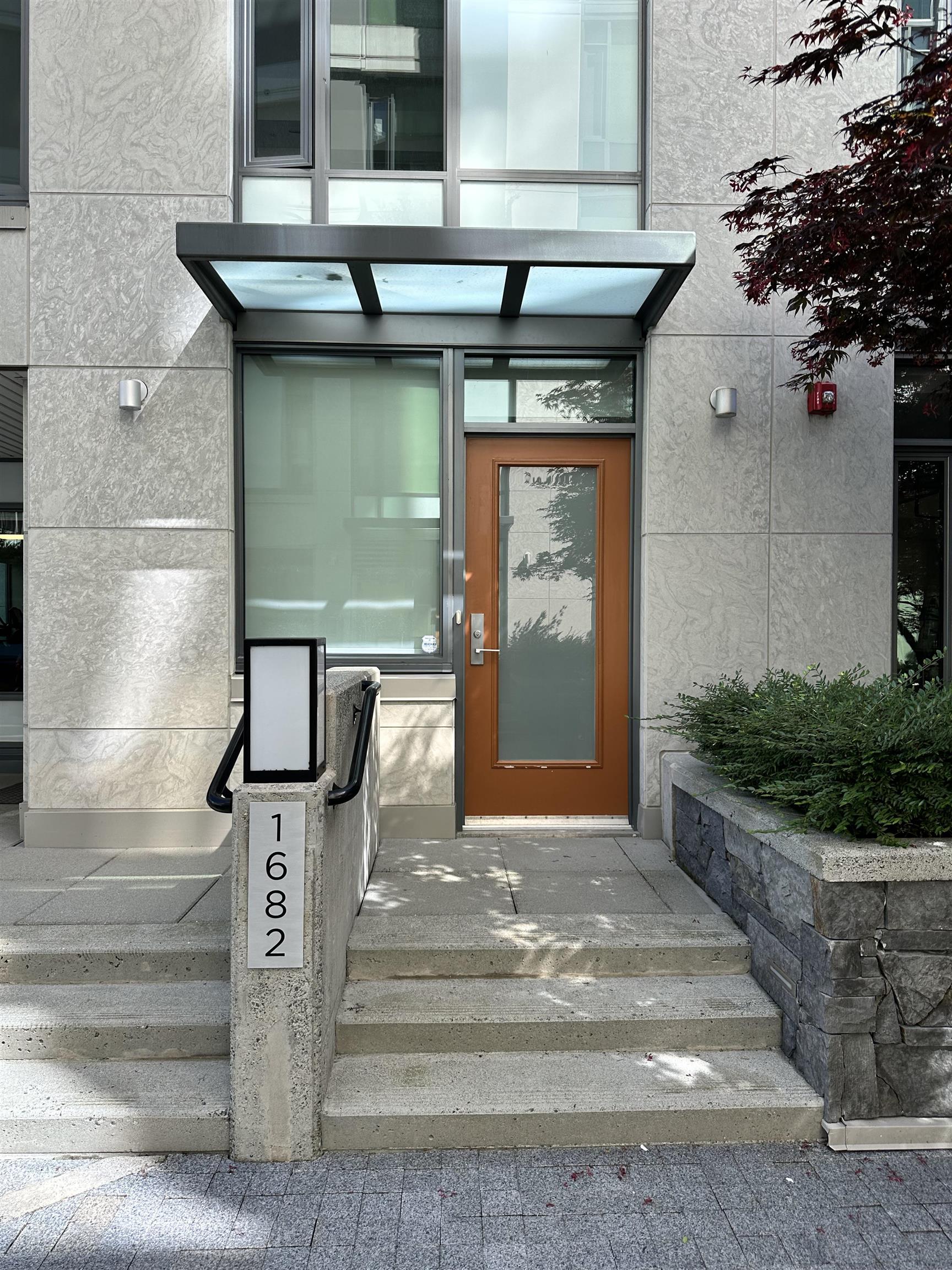 1682 PULLMAN PORTER STREET, Vancouver BC V6A 0H3, R3055368, BC,