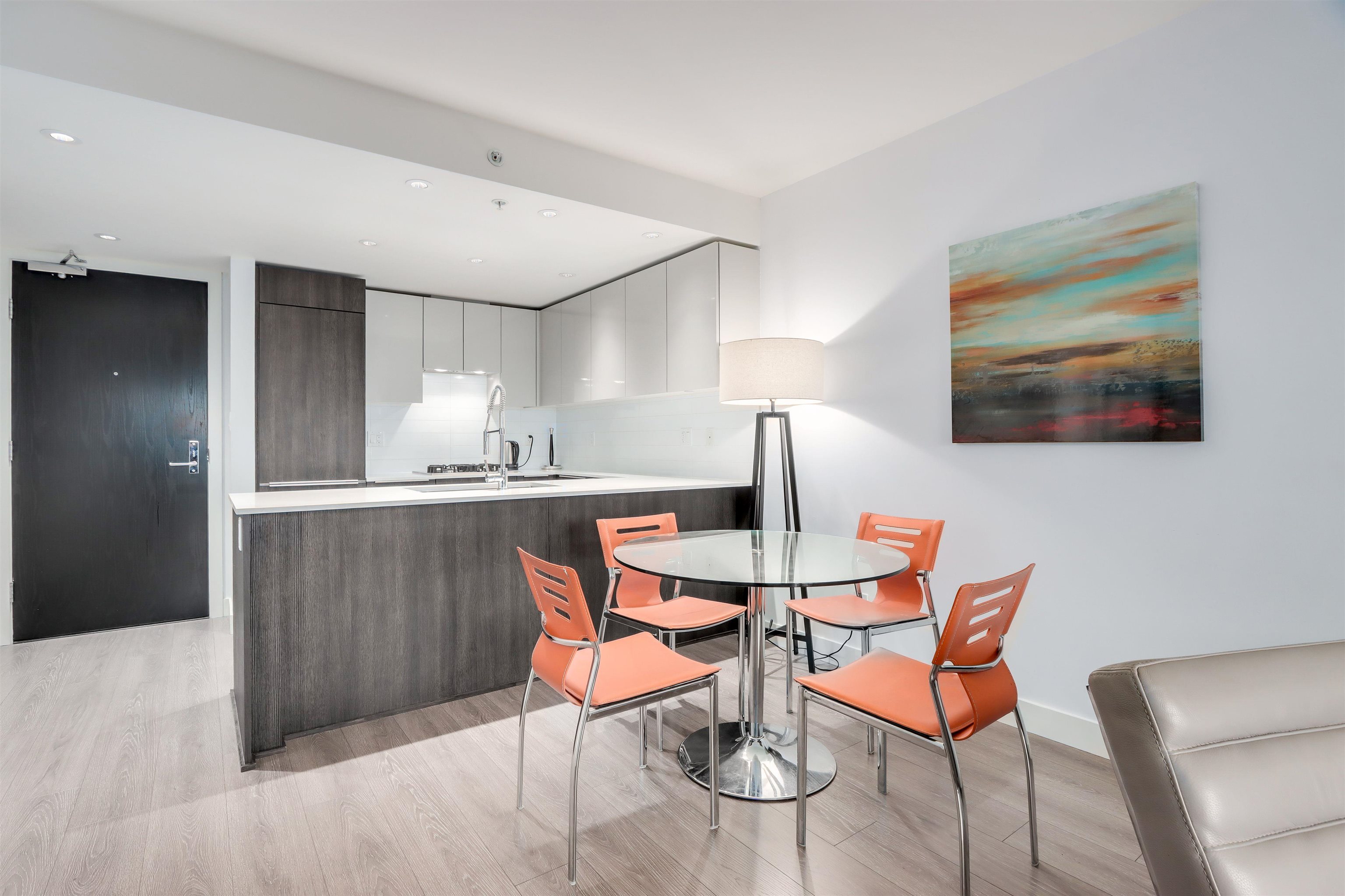 327 1588 HASTINGS STREET, R3055469, BC,
