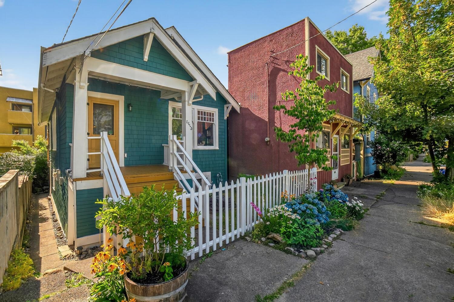 1113 MCLEAN DRIVE, Vancouver BC V5L 3N5, R3055539, BC,