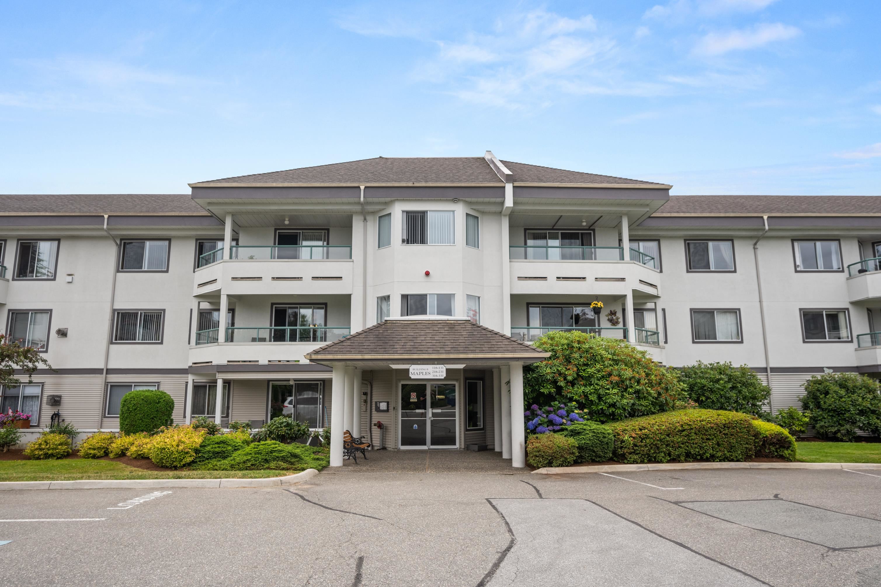 226 2451 GLADWIN ROAD, R3055612, BC,