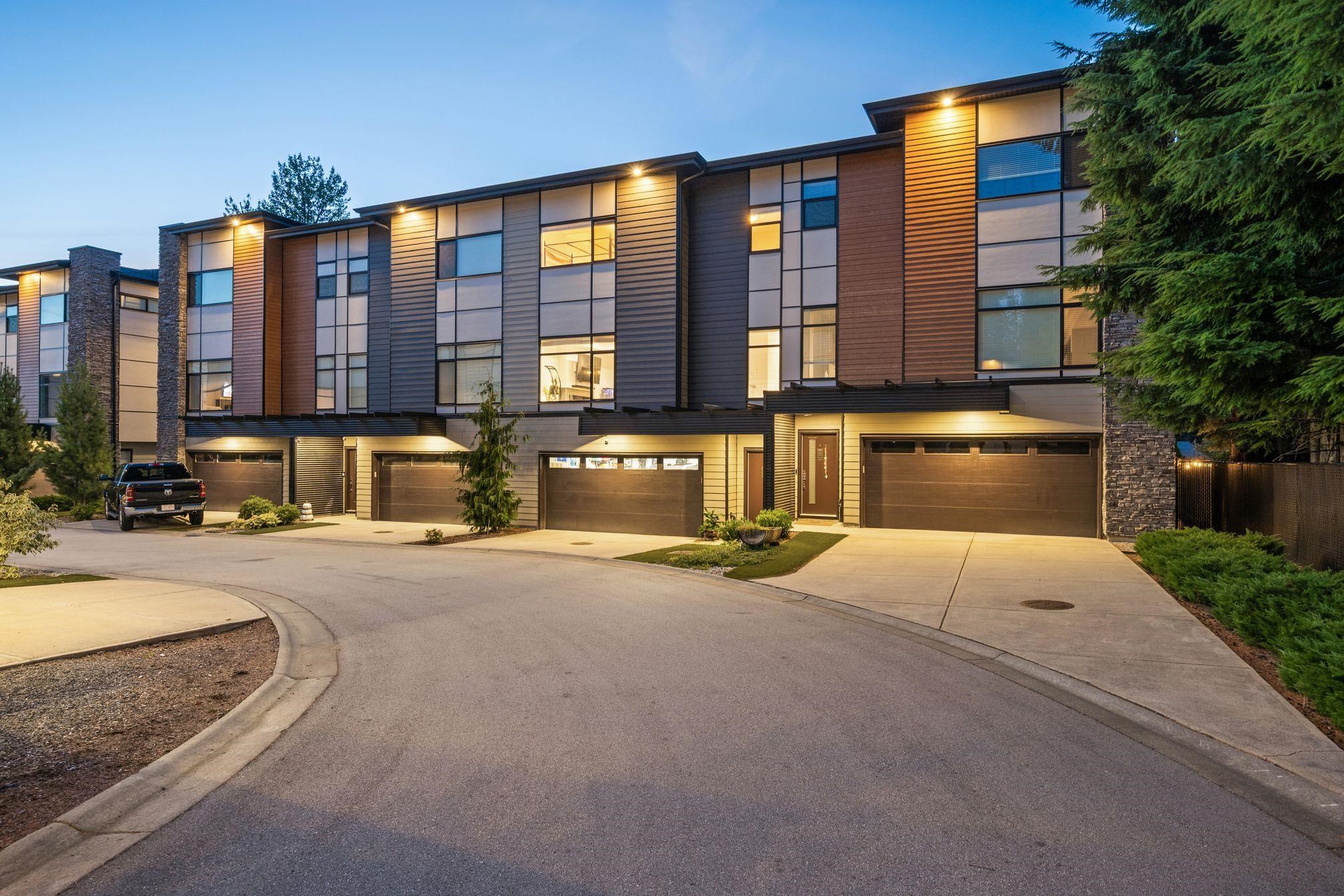 22 33209 CHERRY AVENUE, R3055722, BC,