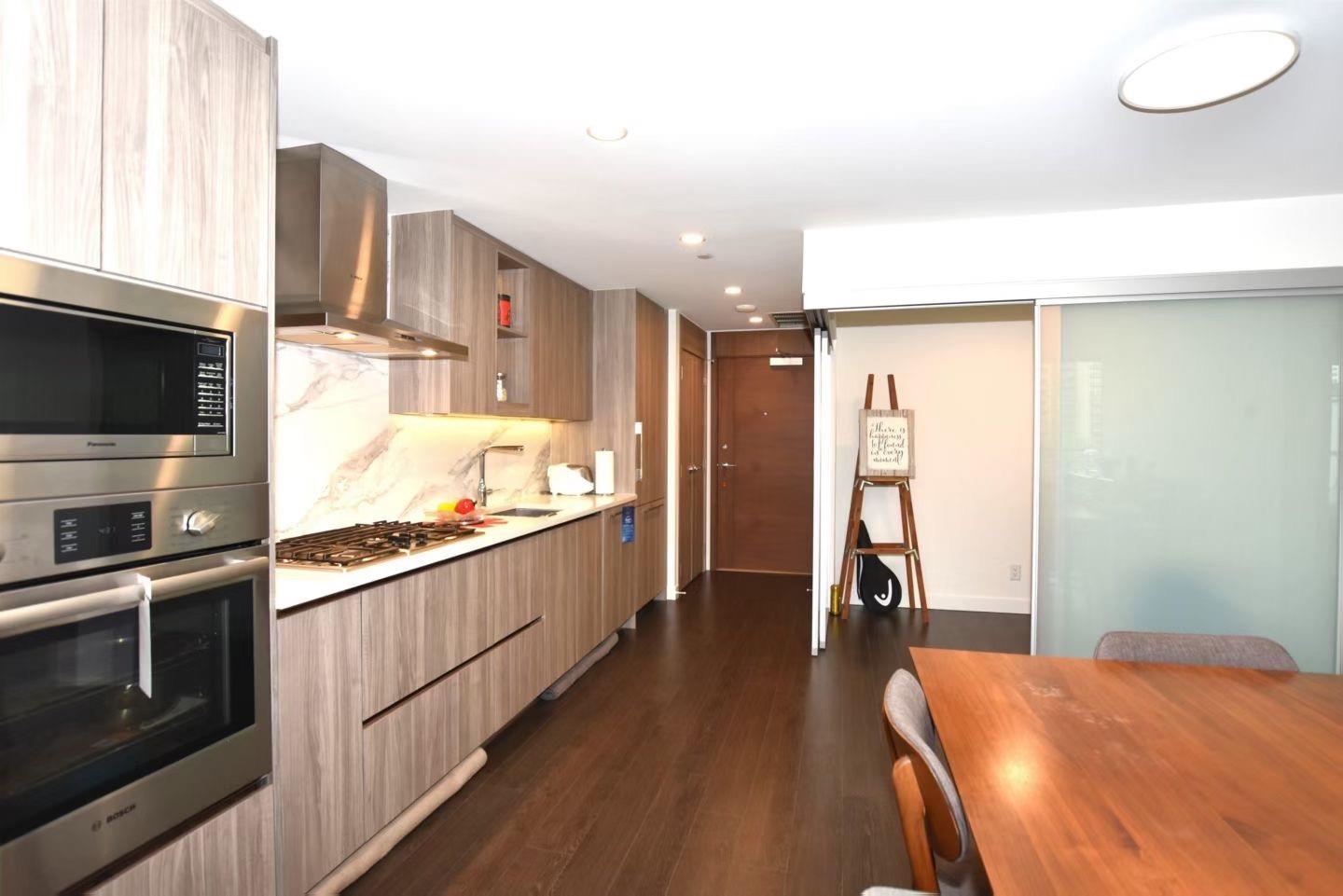 608 4890 LOUGHEED HIGHWAY, R3055840, BC,