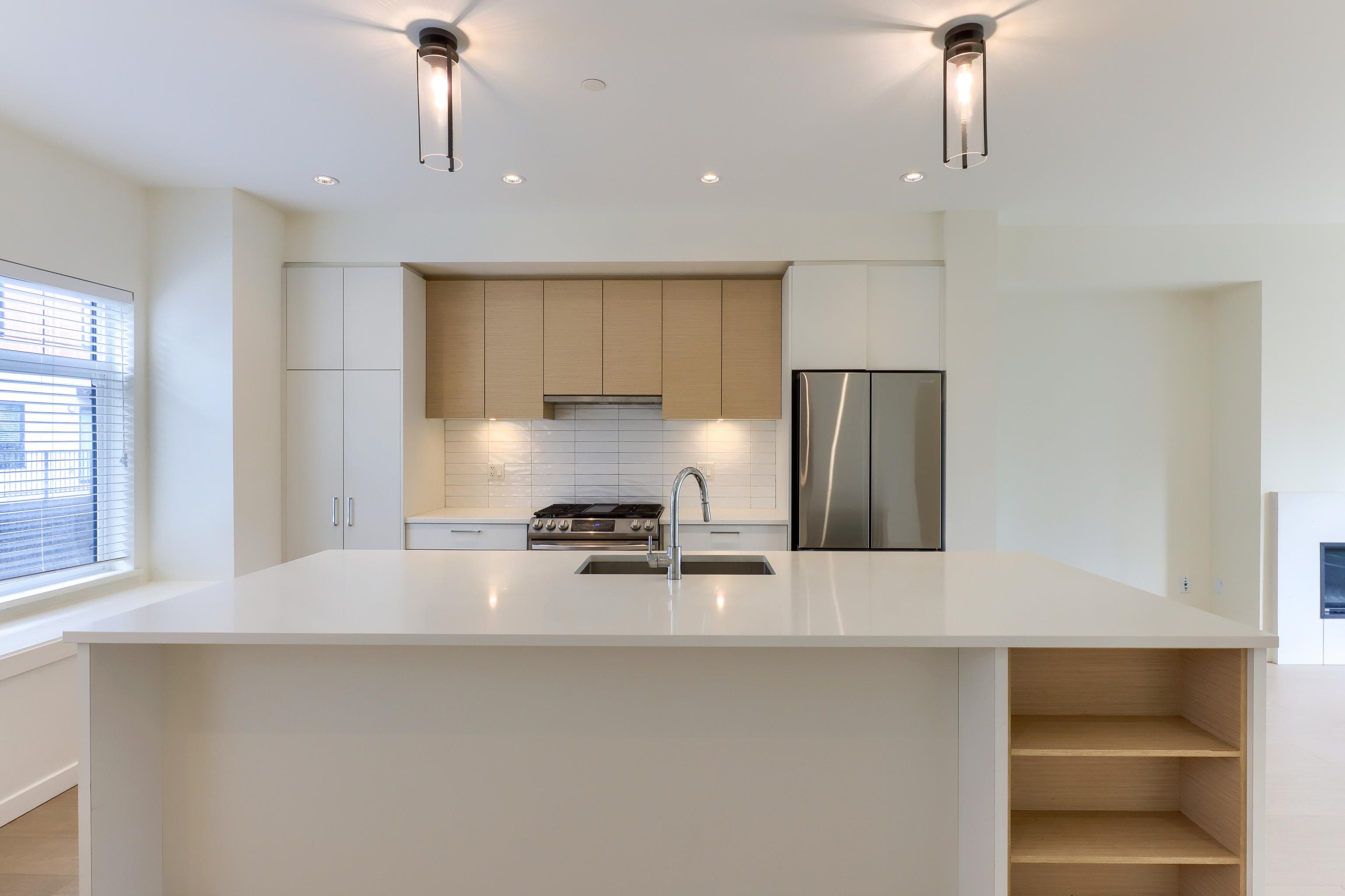 6 629 SOUTH DYKE ROAD, R3055852, BC,