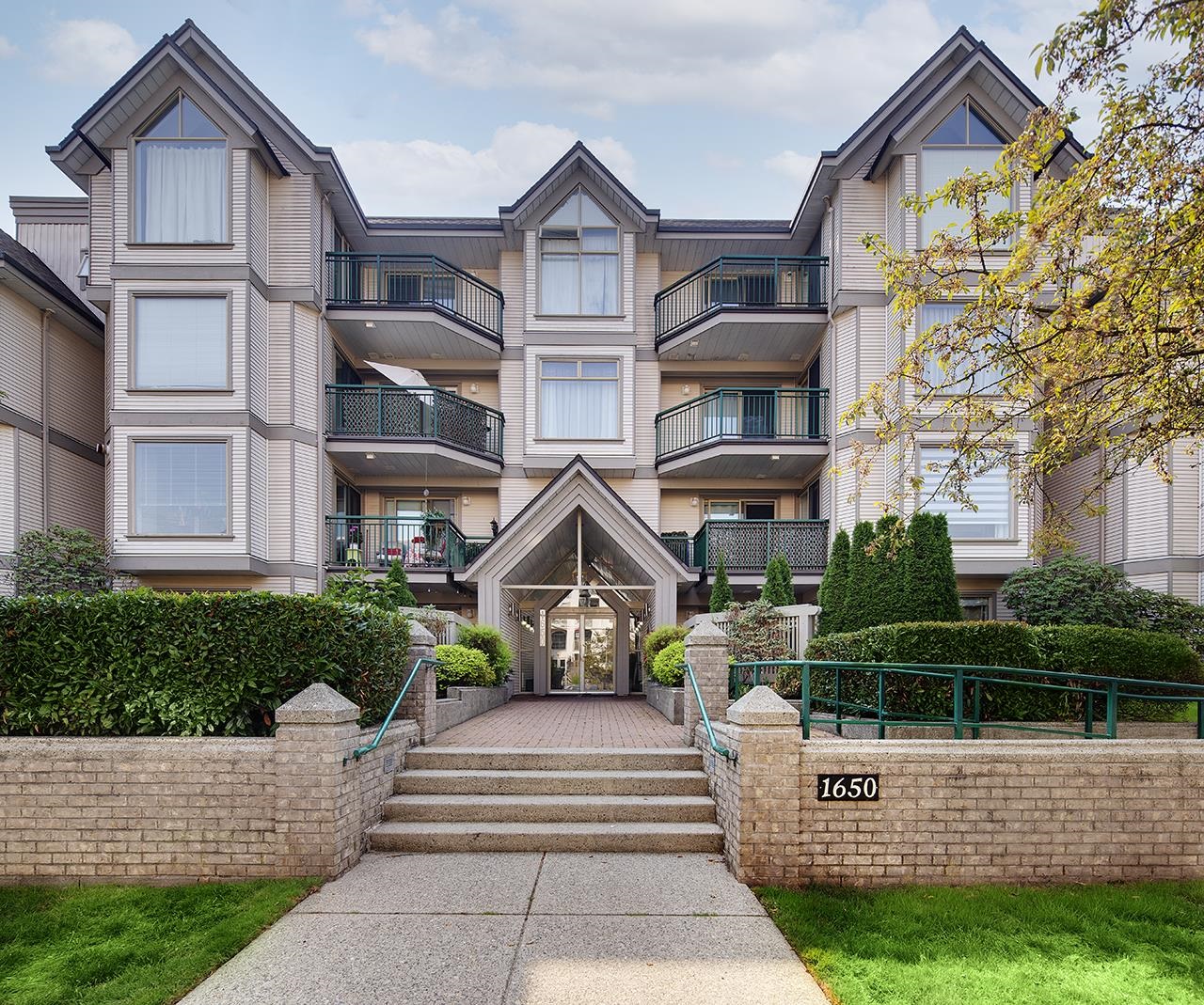 206 1650 GRANT AVENUE, R3055857, BC,