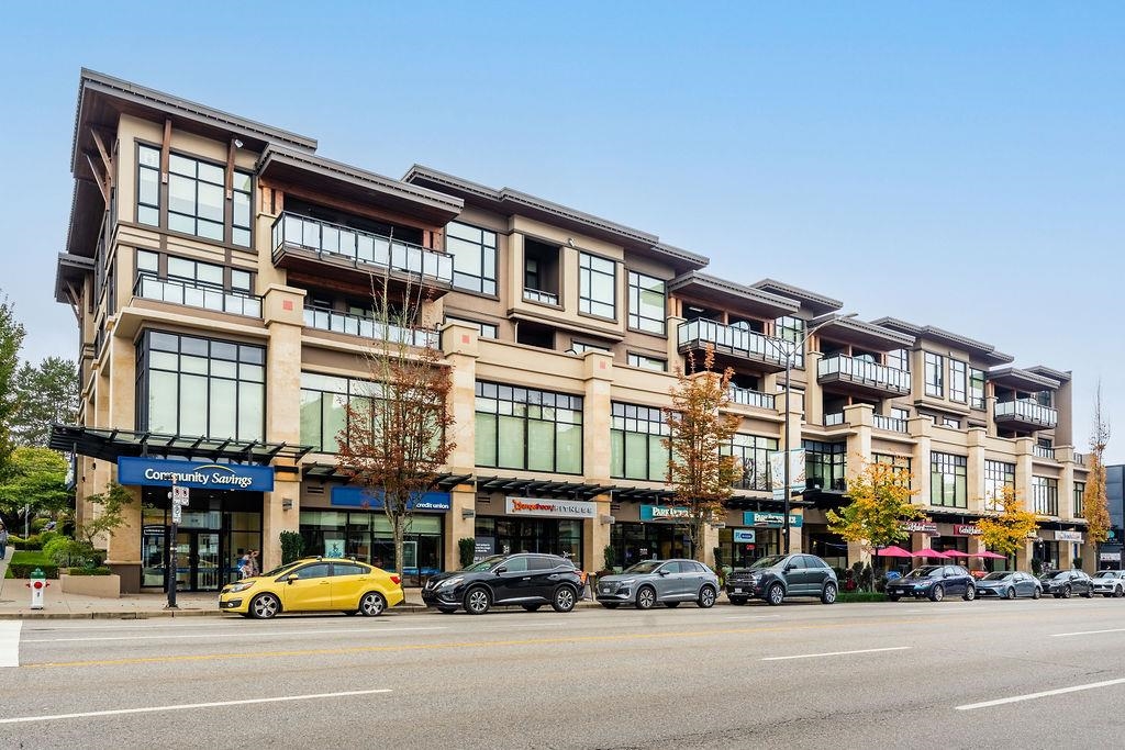 301 4570 HASTINGS STREET, R3056014, BC,