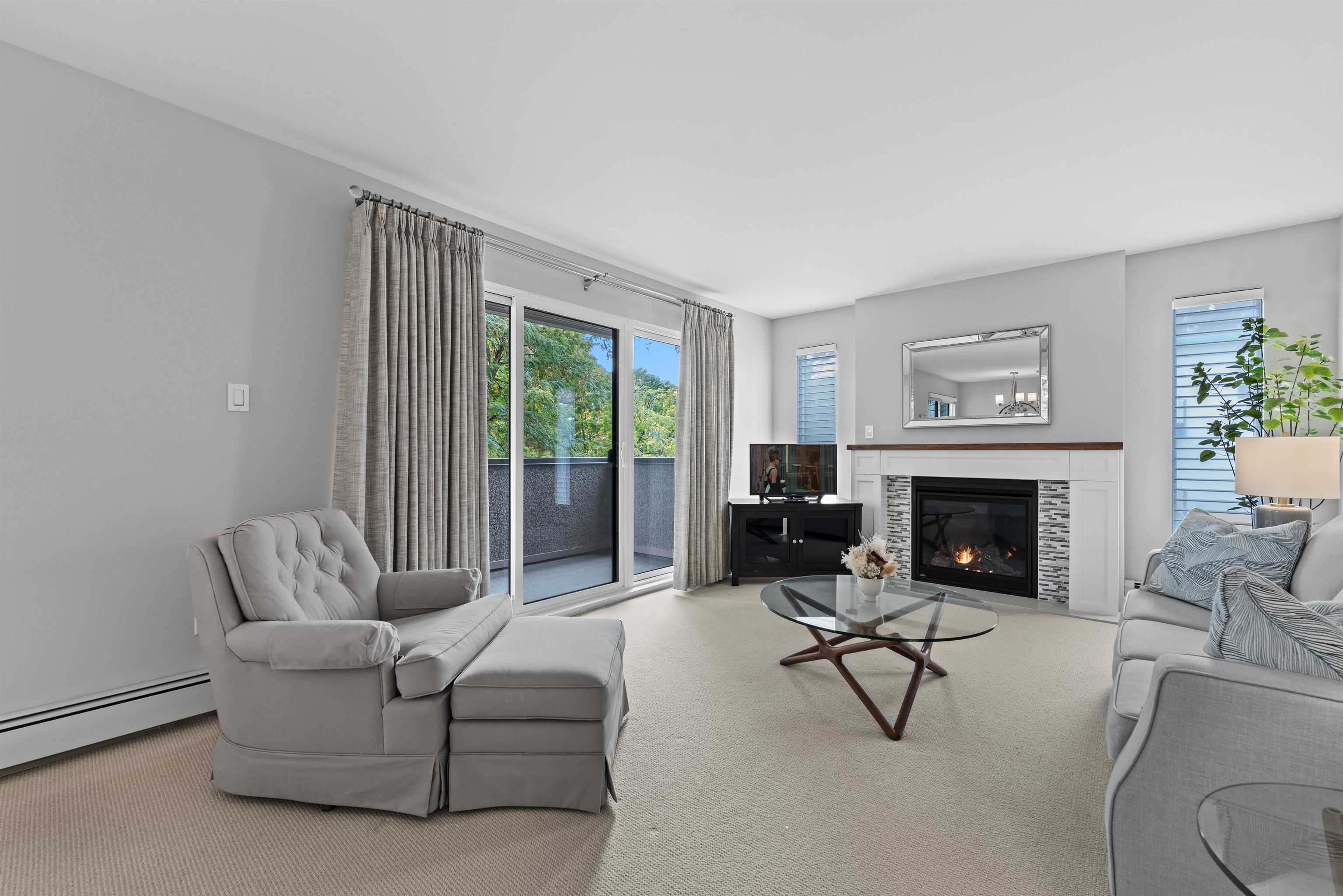 305 8775 CARTIER STREET, R3056093, BC,