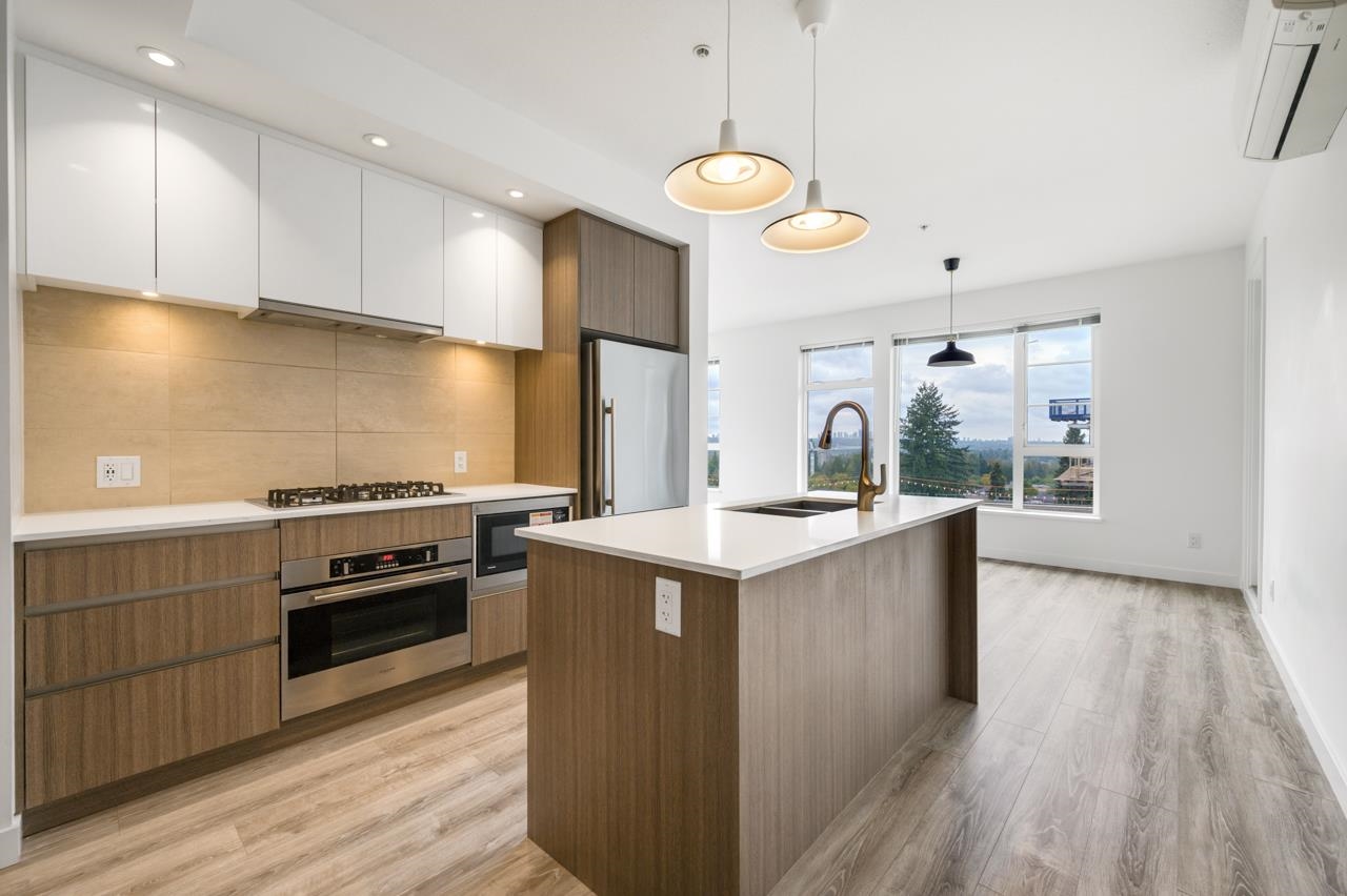 405 516 FOSTER AVENUE, R3056147, BC,