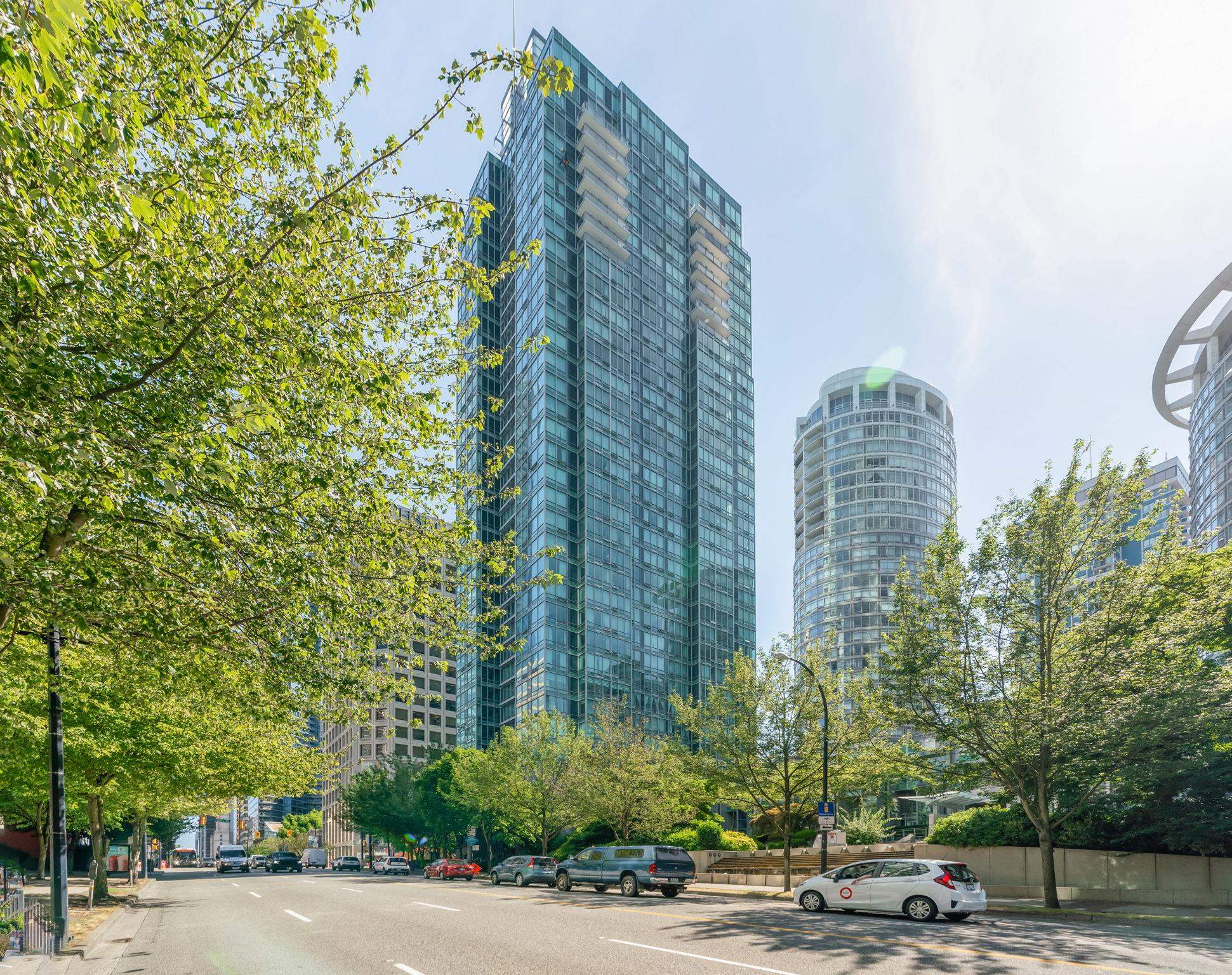 706 1200 GEORGIA STREET, R3056153, BC,